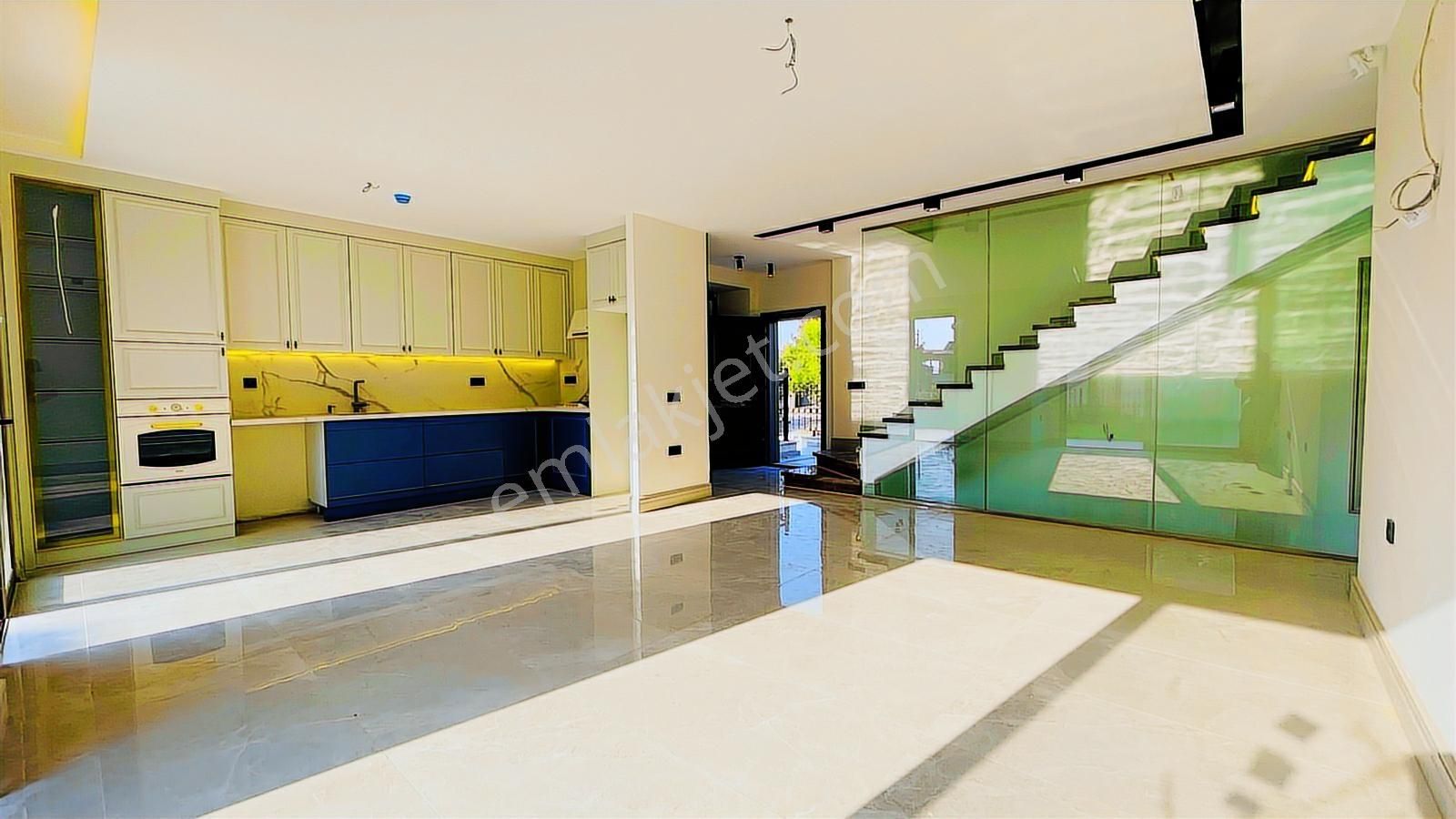 Bu Fiyata Bu Villa Bedava!! Kuşadası Satılık5+2 Müstakil Villa - Görsel 18