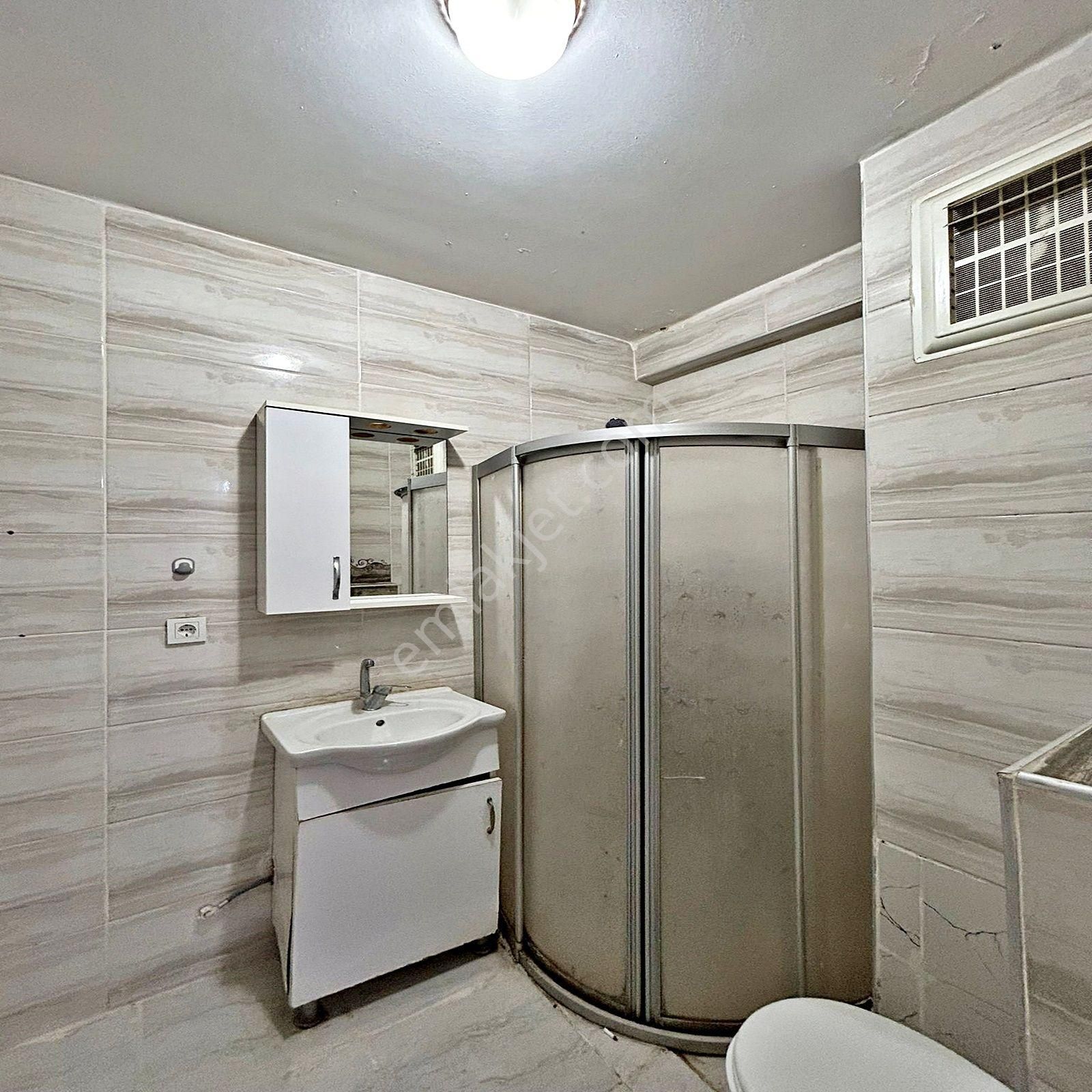 Esenyurt Meydana Yakın Konumda 2+1 Satılık Balkonlu Arakat Daire - Görsel 34