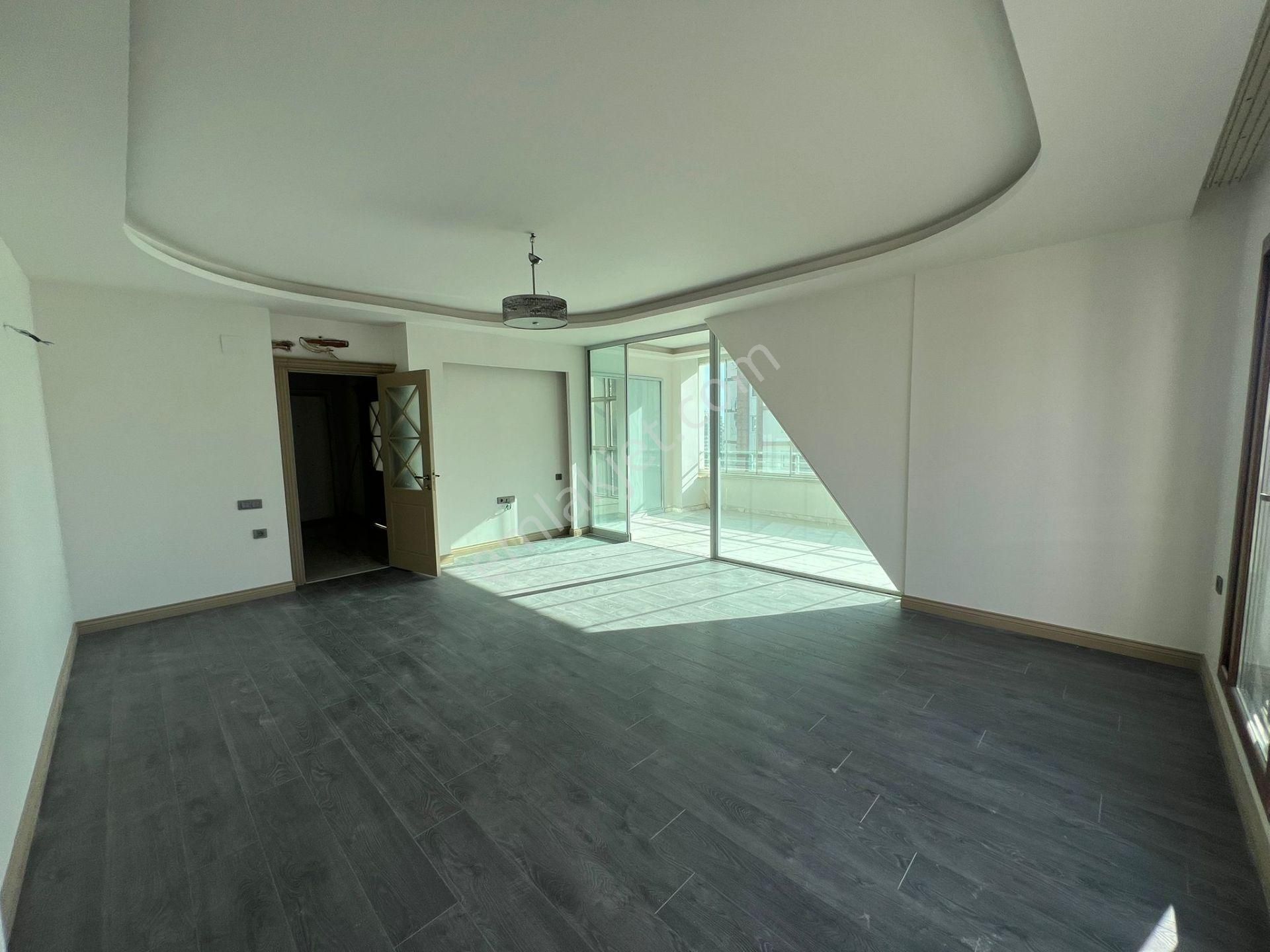 Üstünkent'ten Akdeniz Mahallesi'nde Emsalsiz Genişlikte, Masrafsız 4+1 - Görsel 7