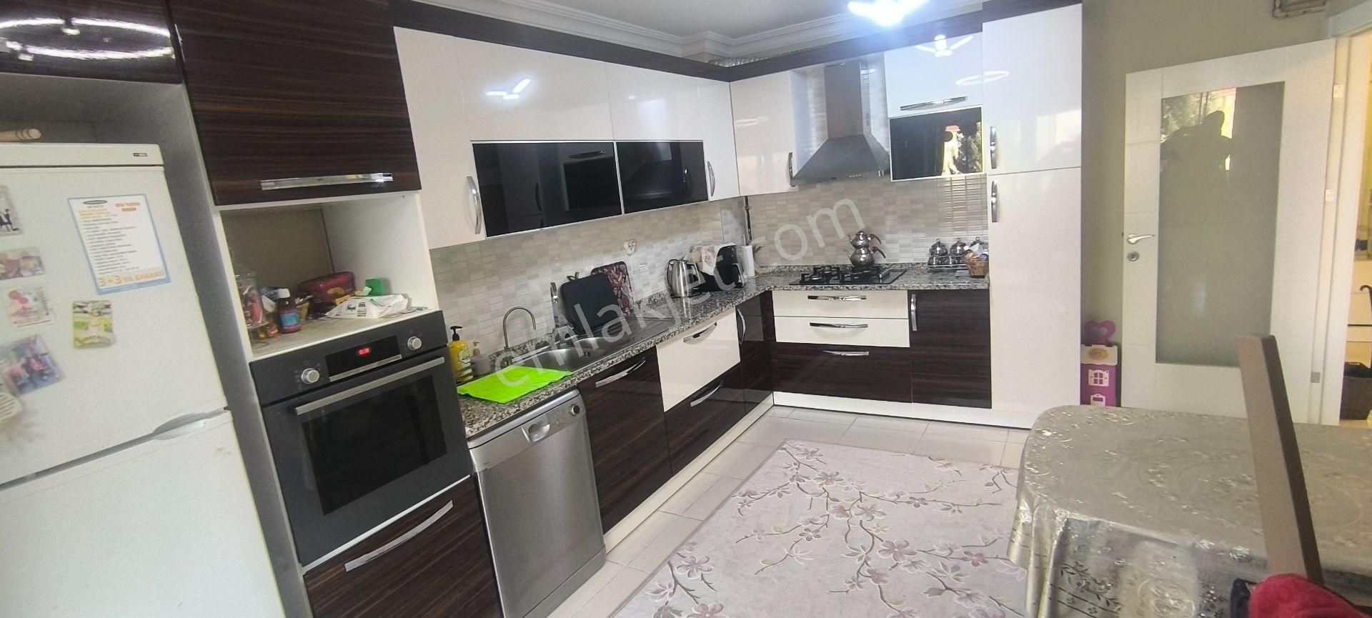 Devlet Mahallesi Devrimciler Caddesi Acil Satılık 4+1- 207 M² Daire - Görsel 25