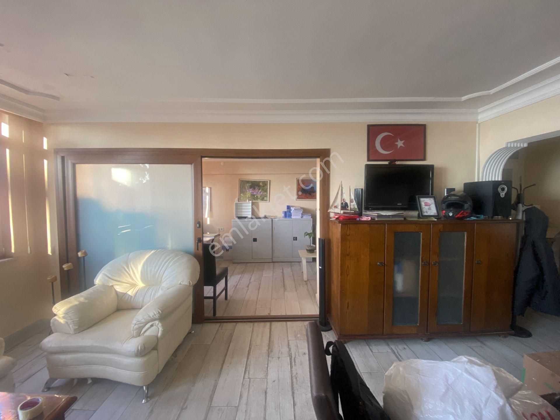 Balıkesir Ayvalık Ta Kiralık Ofis.eşyalı.deniz Manzaralı. - Görsel 2