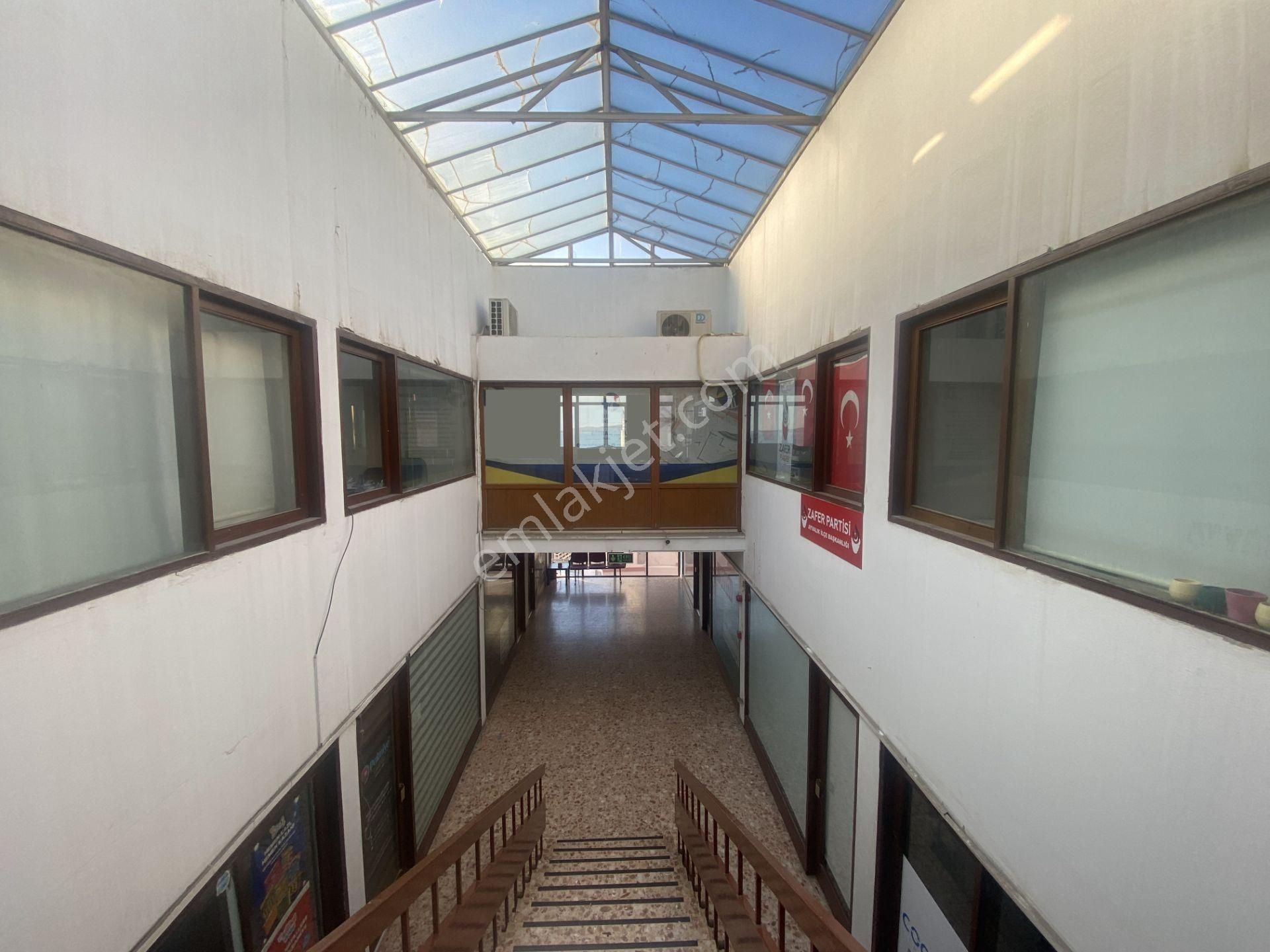 Balıkesir Ayvalık Ta Kiralık Ofis.eşyalı.deniz Manzaralı. - Görsel 7