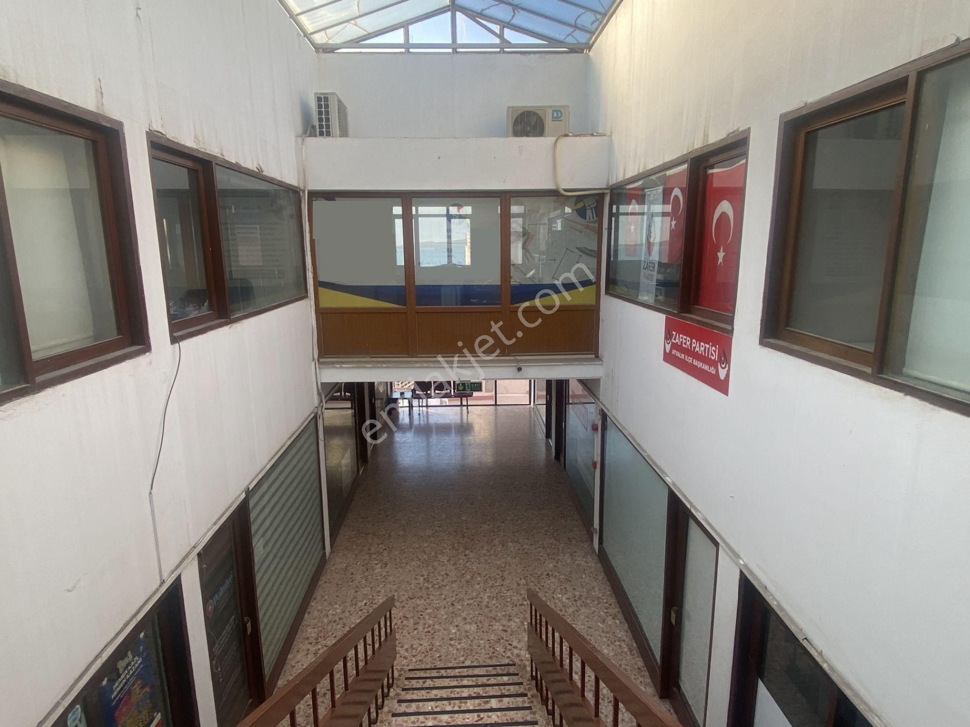 Balıkesir Ayvalık Ta Kiralık Ofis.eşyalı.deniz Manzaralı. - Görsel 12