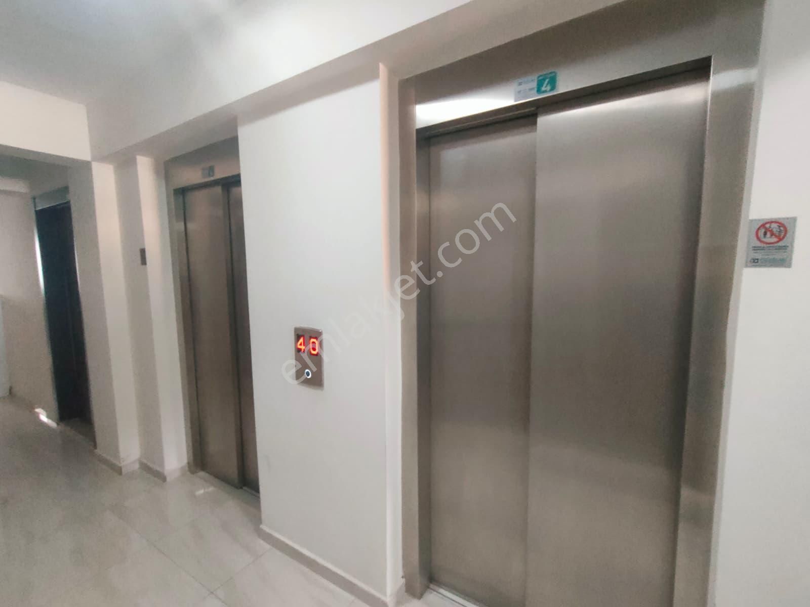 Hatip Mah.de Gümüş Silver Delüxe Sitesinde Kiralık 1+1 - Görsel 7