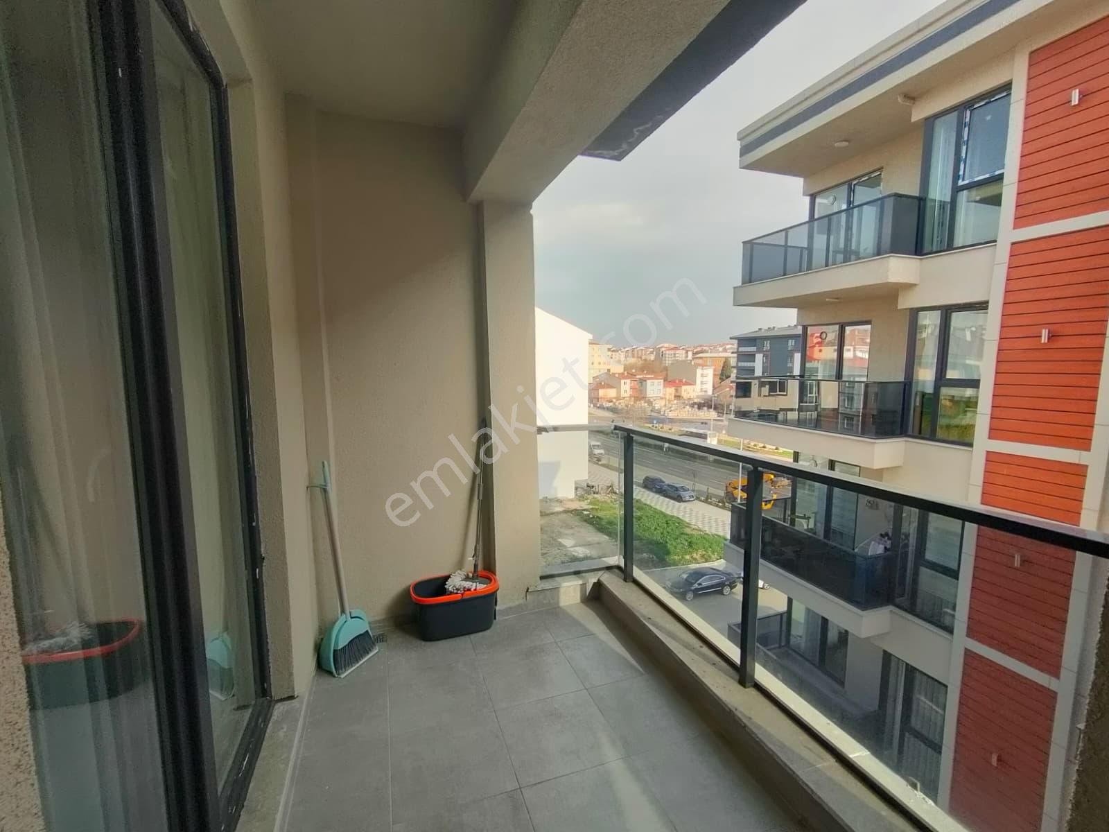 Hatip Mah.de Gümüş Silver Delüxe Sitesinde Kiralık 1+1 - Görsel 13