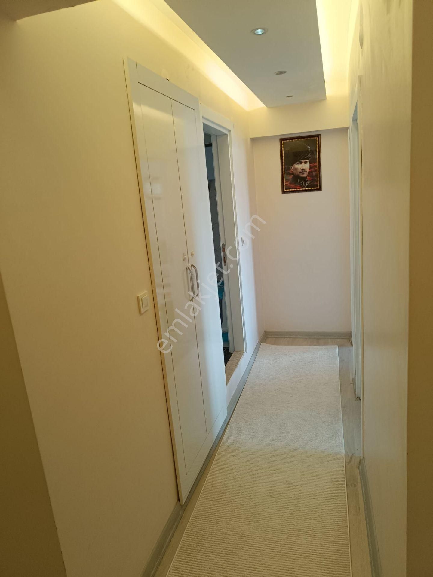 Üçyol Meydan Yakını Full Yapılı Otoparklı 2.kat Önü Açık Daire - Görsel 12