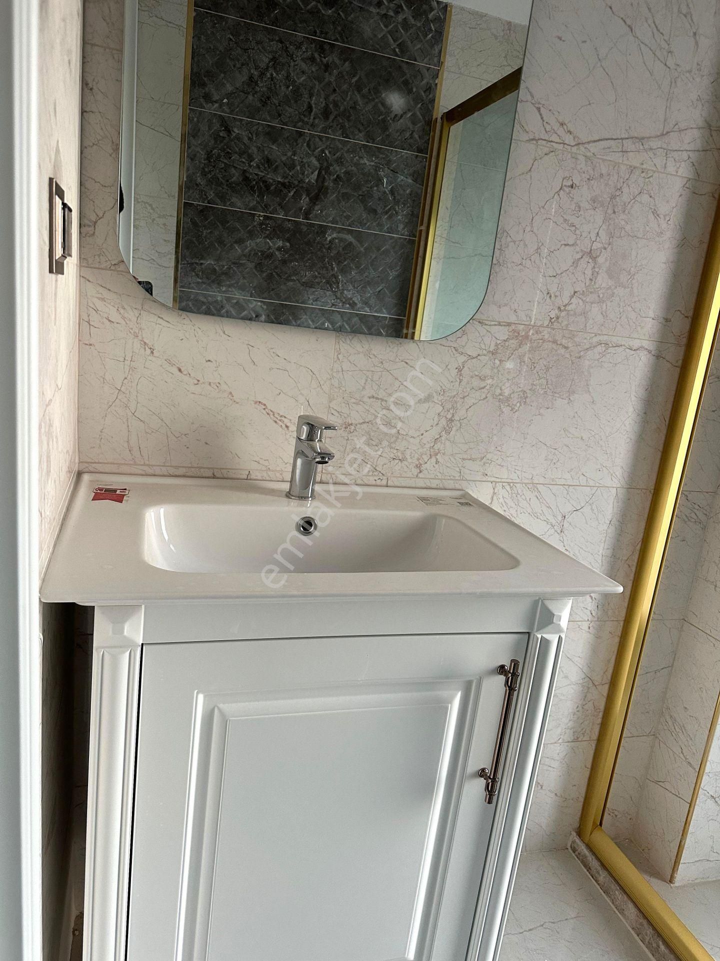 Üstünkent'ten Fuat Morel'de Satılık 5+1 Tripleks İkiz Villa - Görsel 24