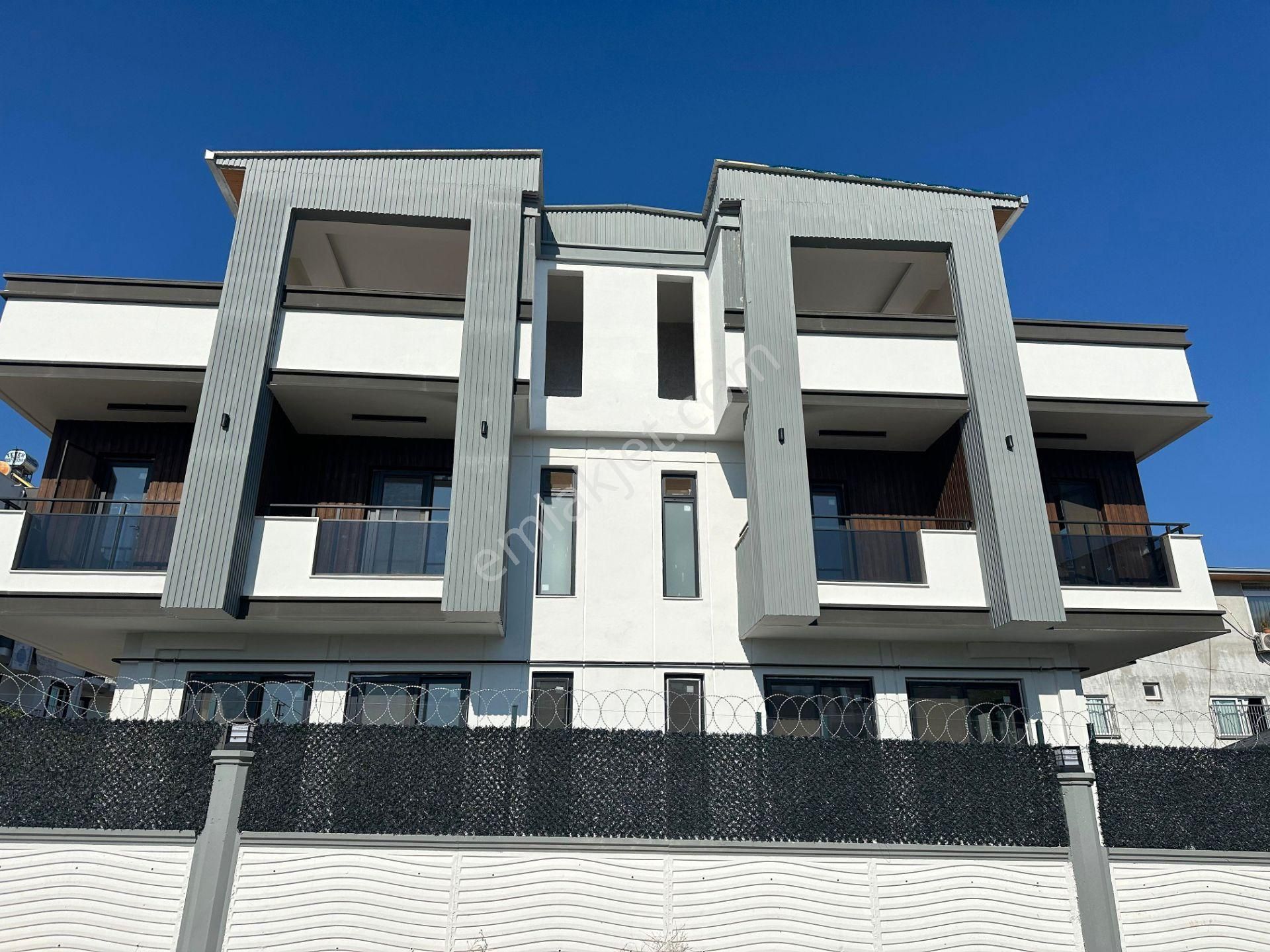 Üstünkent'ten Fuat Morel'de Satılık 5+1 Tripleks İkiz Villa - Görsel 4