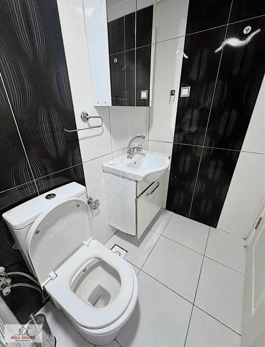 Kadınlara Özel - Kiraya Tüm Faturalar Dahil - 1+1 Mobilyalı - Görsel 11