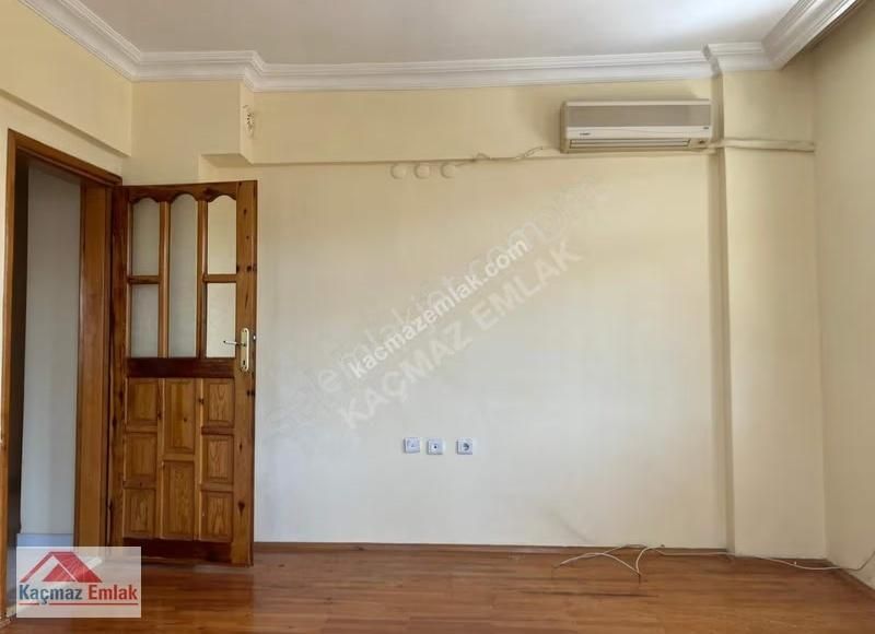 Manavgat Bahçelievlerde Geniş Kiralık Daire - Görsel 10