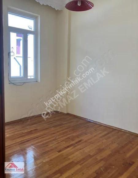 Manavgat Bahçelievlerde Geniş Kiralık Daire - Görsel 4