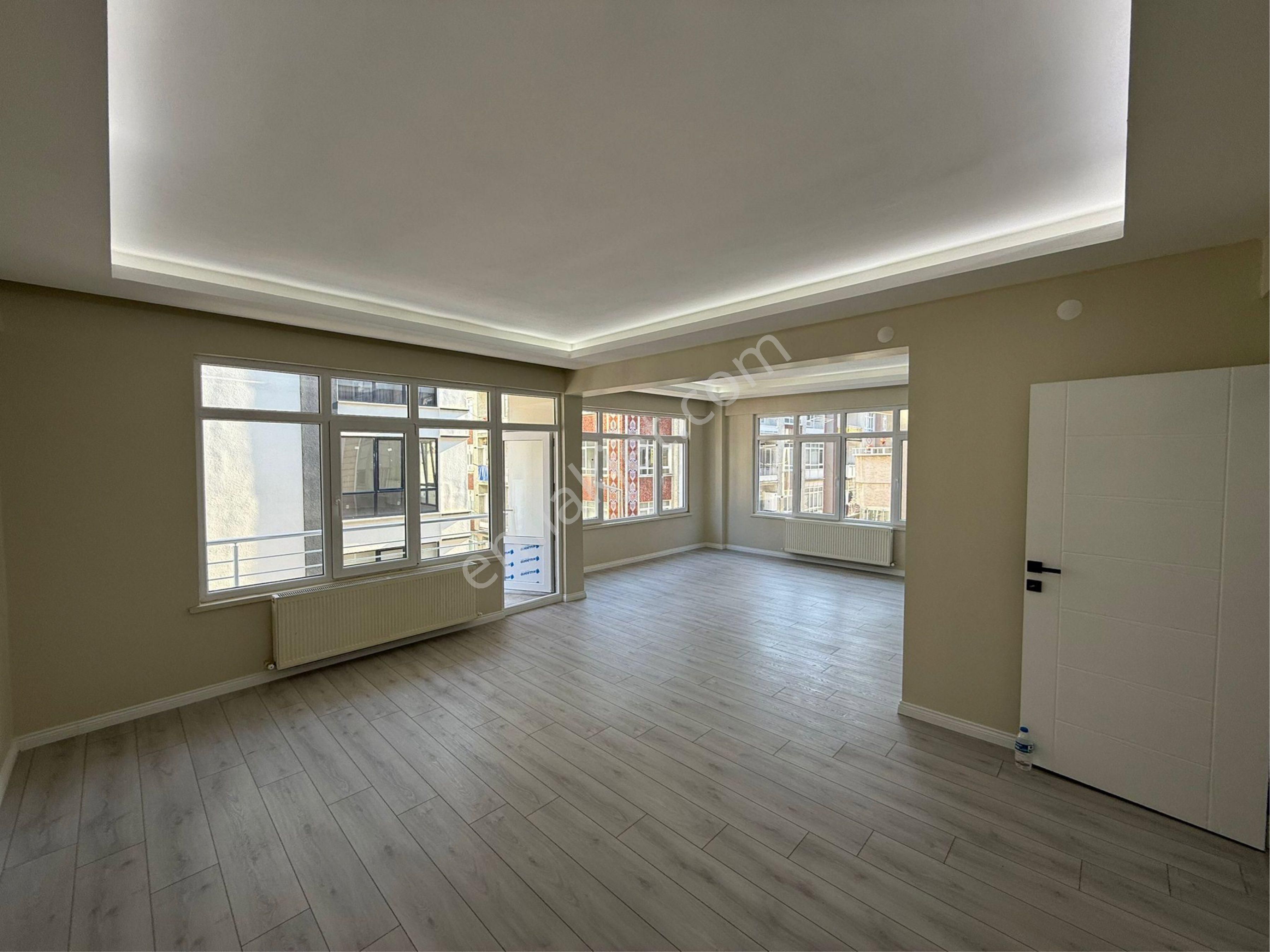 Kadıkoy Mahallesinde İci Full Yapılı Satılık Daire - Görsel 6