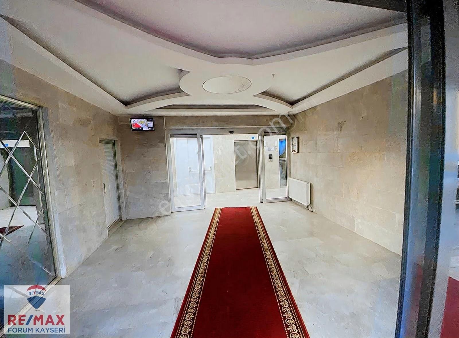 Yakut Mahallesi Serace Konaklarında Kiralık 3+1 Daire - Görsel 4