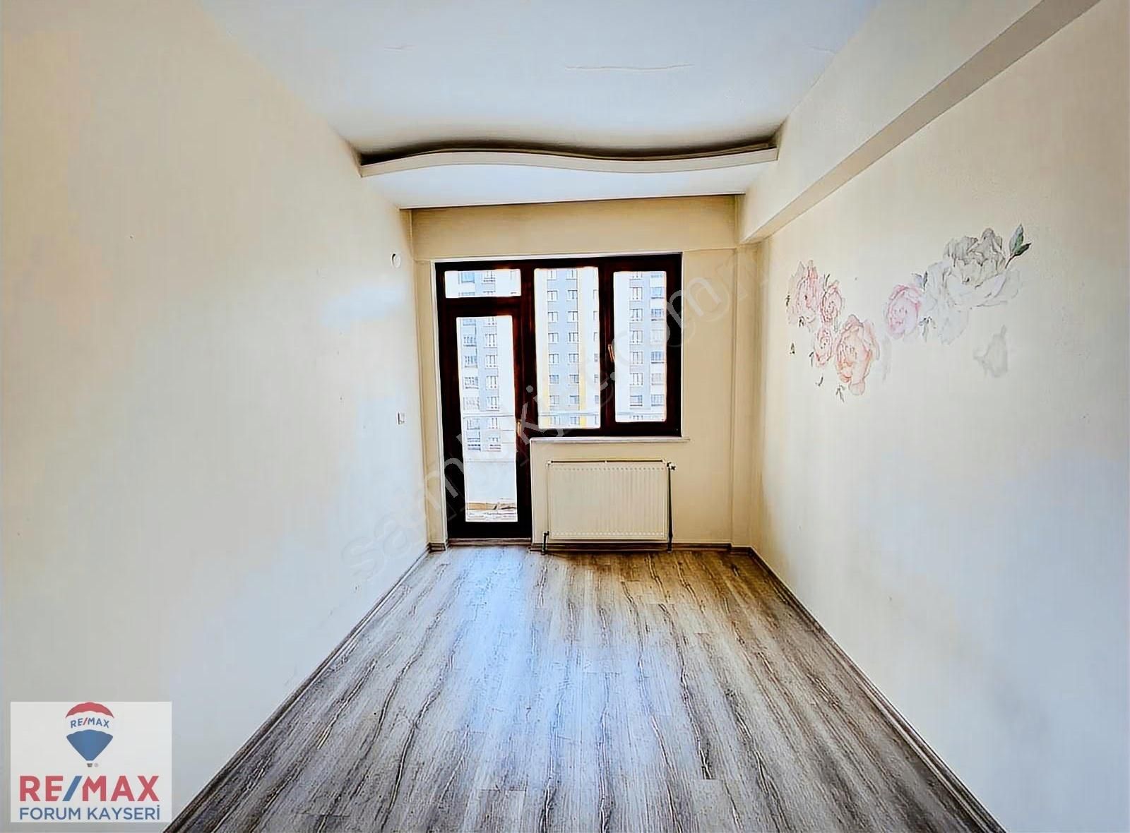 Talas Umut Caddesi Üzerinde Kiralık Lüks 4+1 Daire - Görsel 26