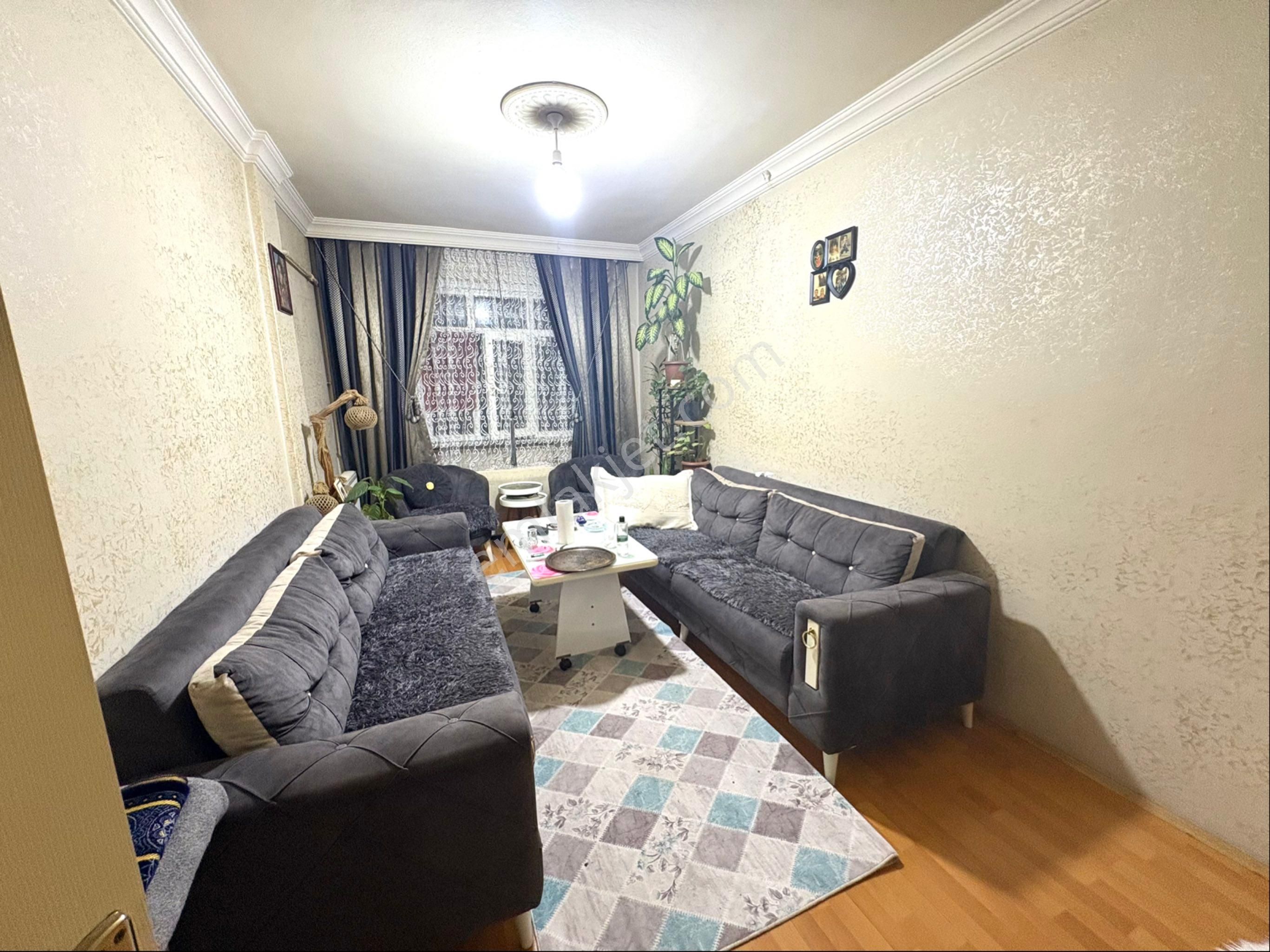 Emir Emlak’dan 2+1 1 Kat Fırsat Daire