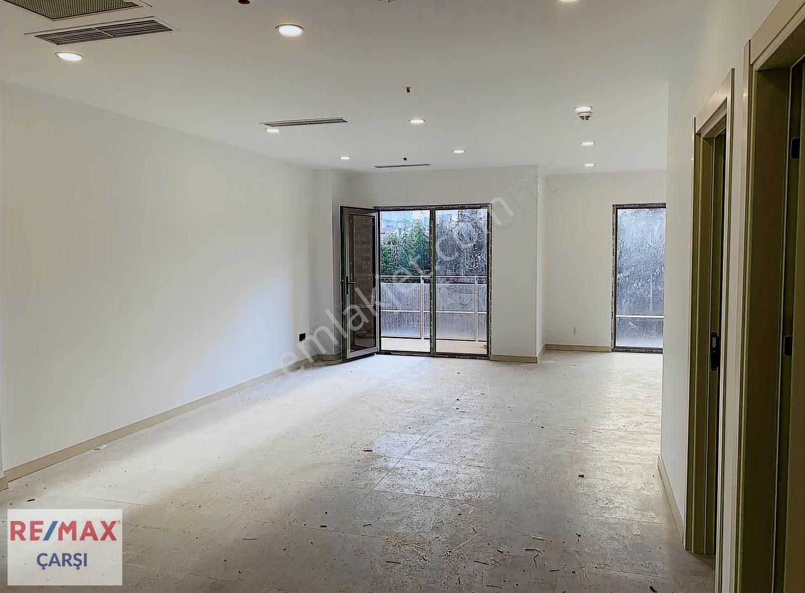 Prestijli Proje Mars Avm'de Yanyana 1+1 Satılık 136 M2 Ofis - Görsel 17