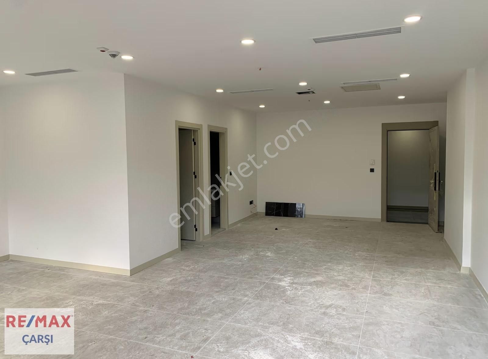 Prestijli Proje Mars Avm'de Yanyana 1+1 Satılık 136 M2 Ofis - Görsel 34