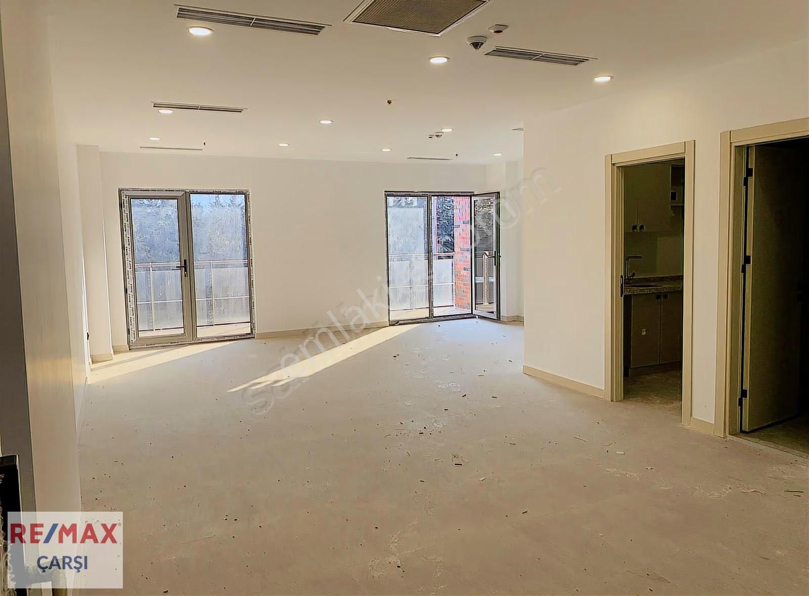Prestijli Proje Mars Avm'de Yanyana 1+1 Satılık 136 M2 Ofis - Görsel 2
