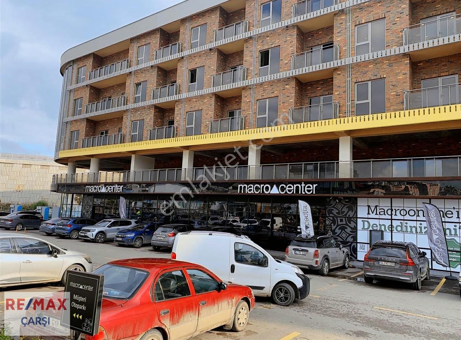 Prestijli Proje Mars Avm'de Yanyana 1+1 Satılık 136 M2 Ofis - Görsel 13