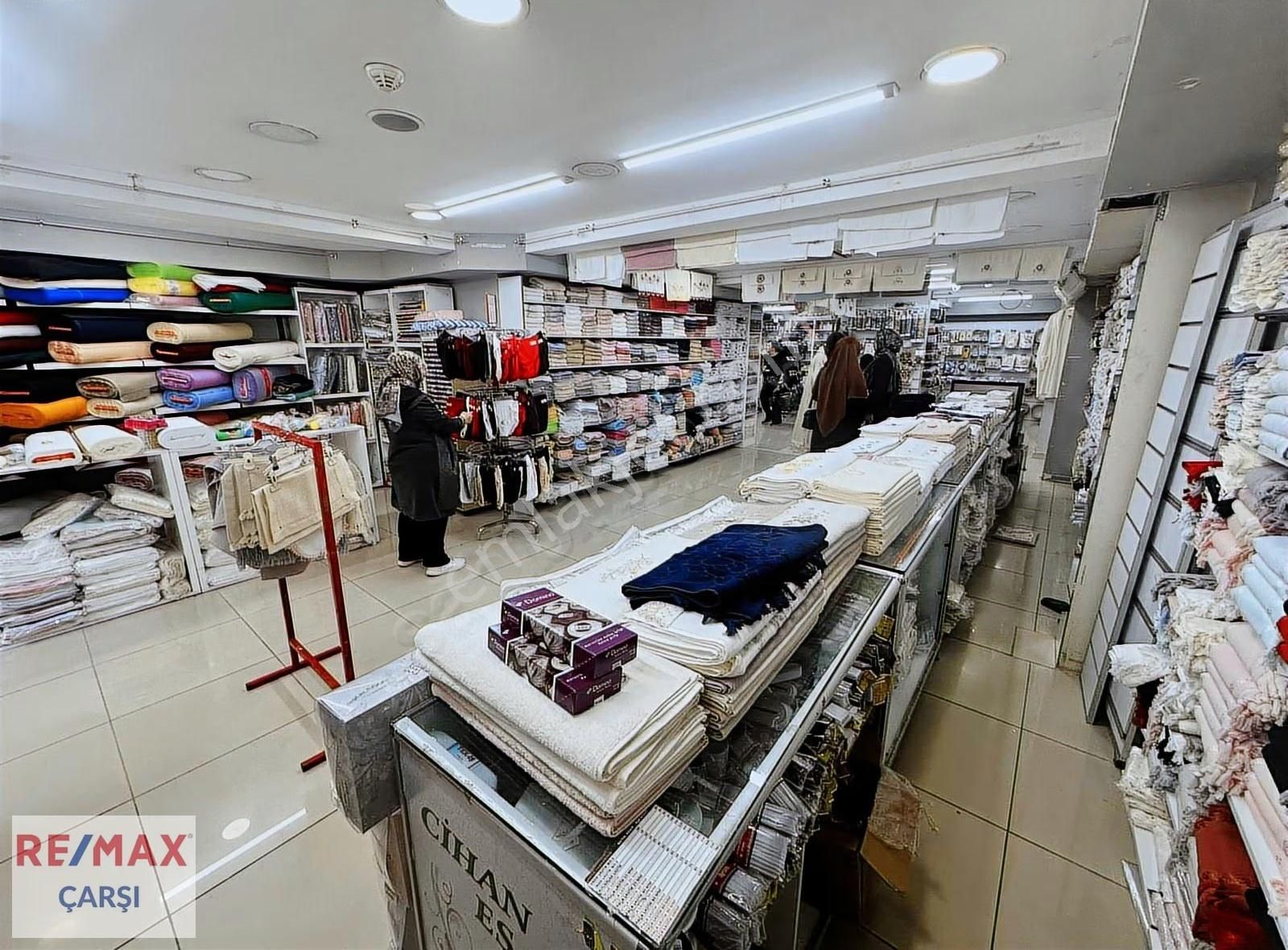 Kocaeli İzmit İn En İşlek Caddesinde 550 M2 Satılık Dükkan - Görsel 14