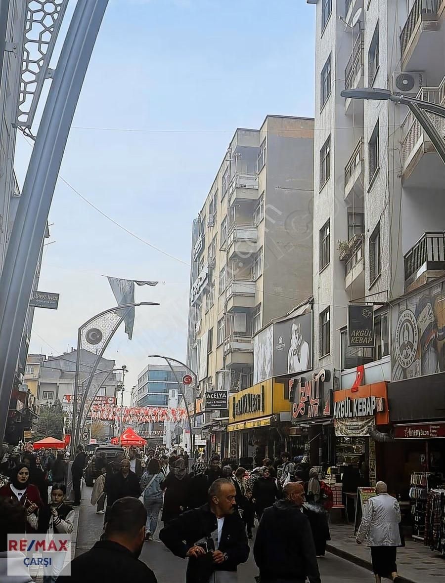 Kocaeli İzmit İn En İşlek Caddesinde 550 M2 Satılık Dükkan - Görsel 19