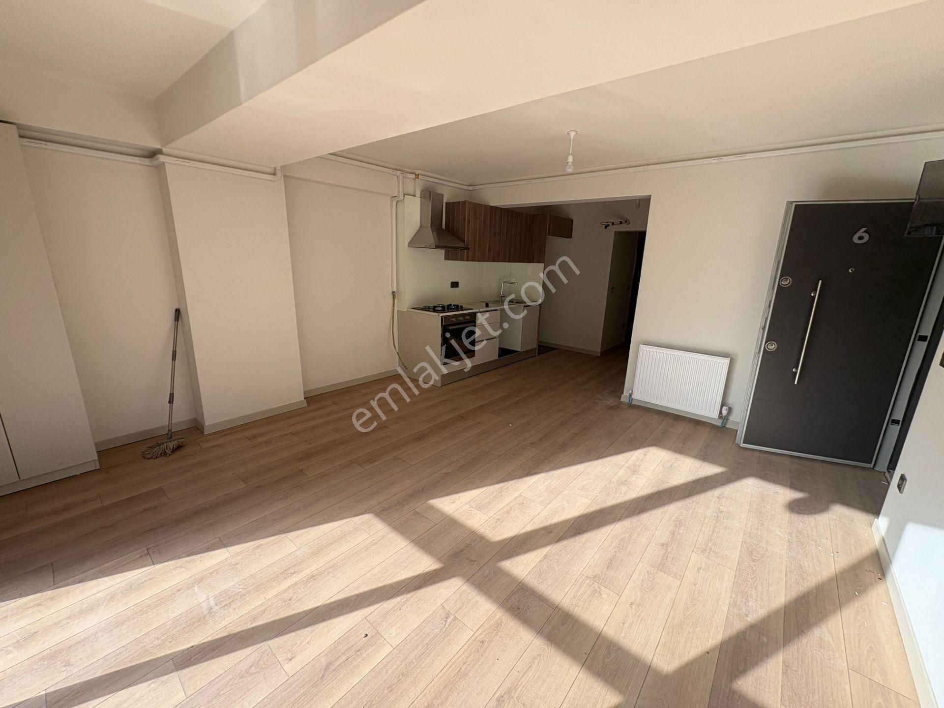 Beşiktaş Türkali Mahallesi Uzuncaova Cadde Üzeri Kiralık Daire - Görsel 12