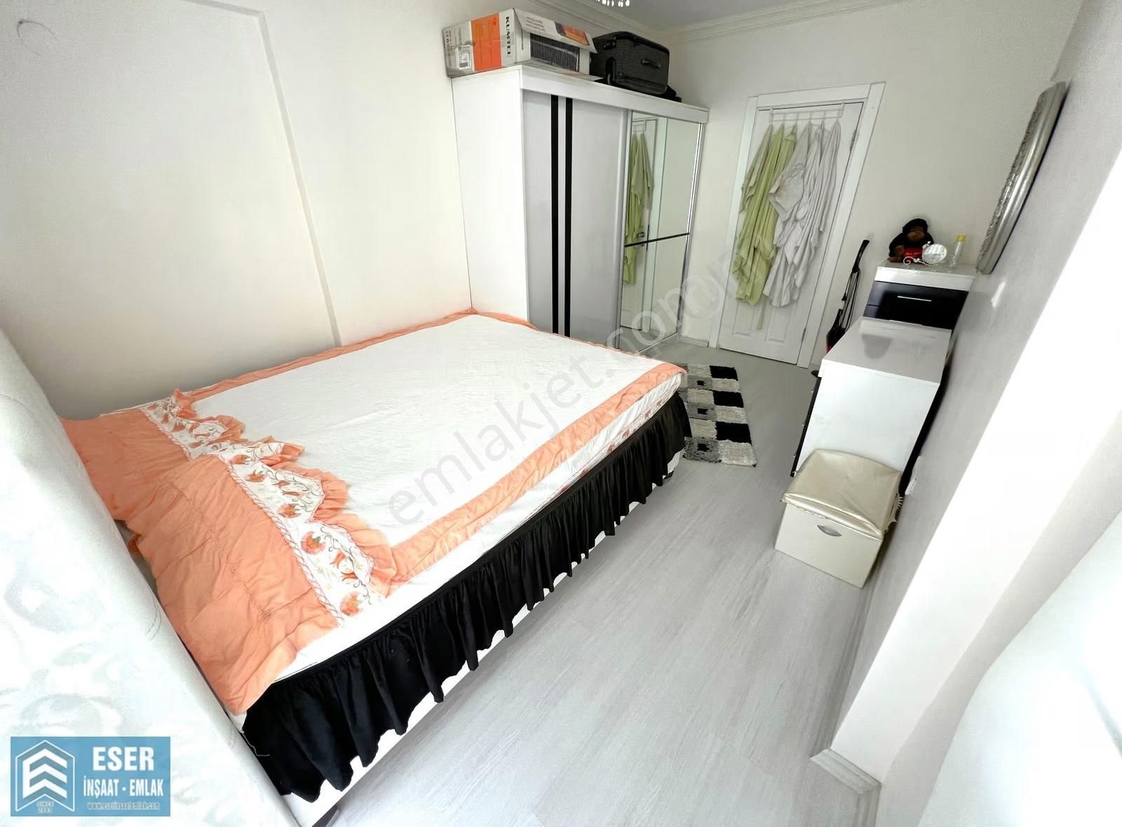 Didim Efeler'de Havuzlu Sitede Ara Kat 2+1 Açık Mutfak Daire - Görsel 3