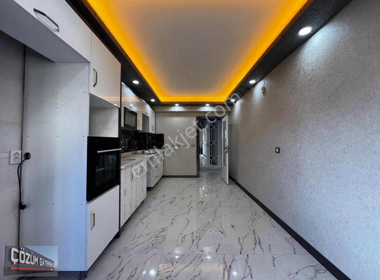 Fırsatlar Devam Ediyor 4+1 Çift Banyo Geniş Ve Ferah Sıfır Daire - Görsel 2