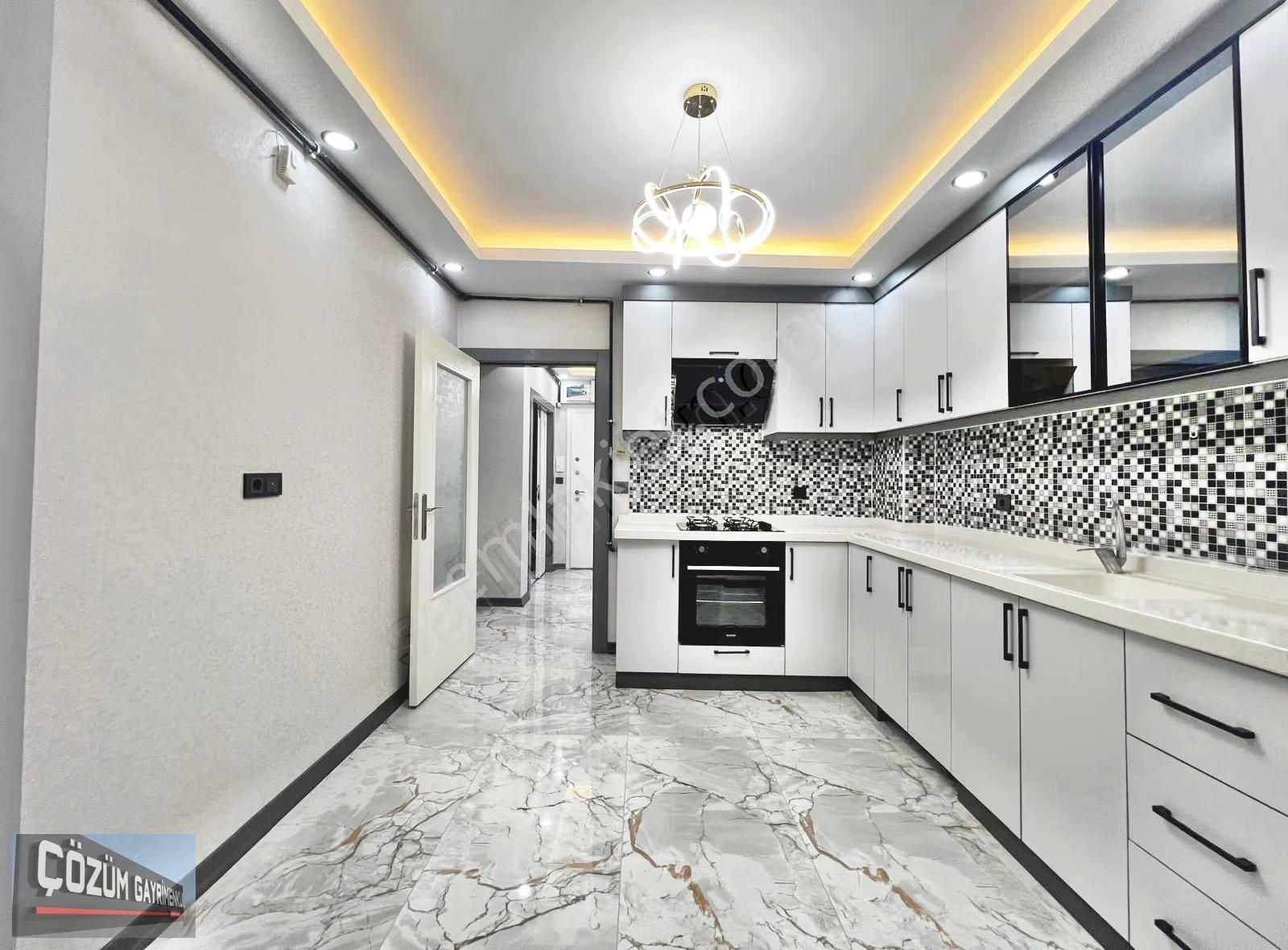 Çözüm Keçiören Karakaya'da 3+1 Ful Yapılı İskanlı Köşe Başı Dair - Görsel 28