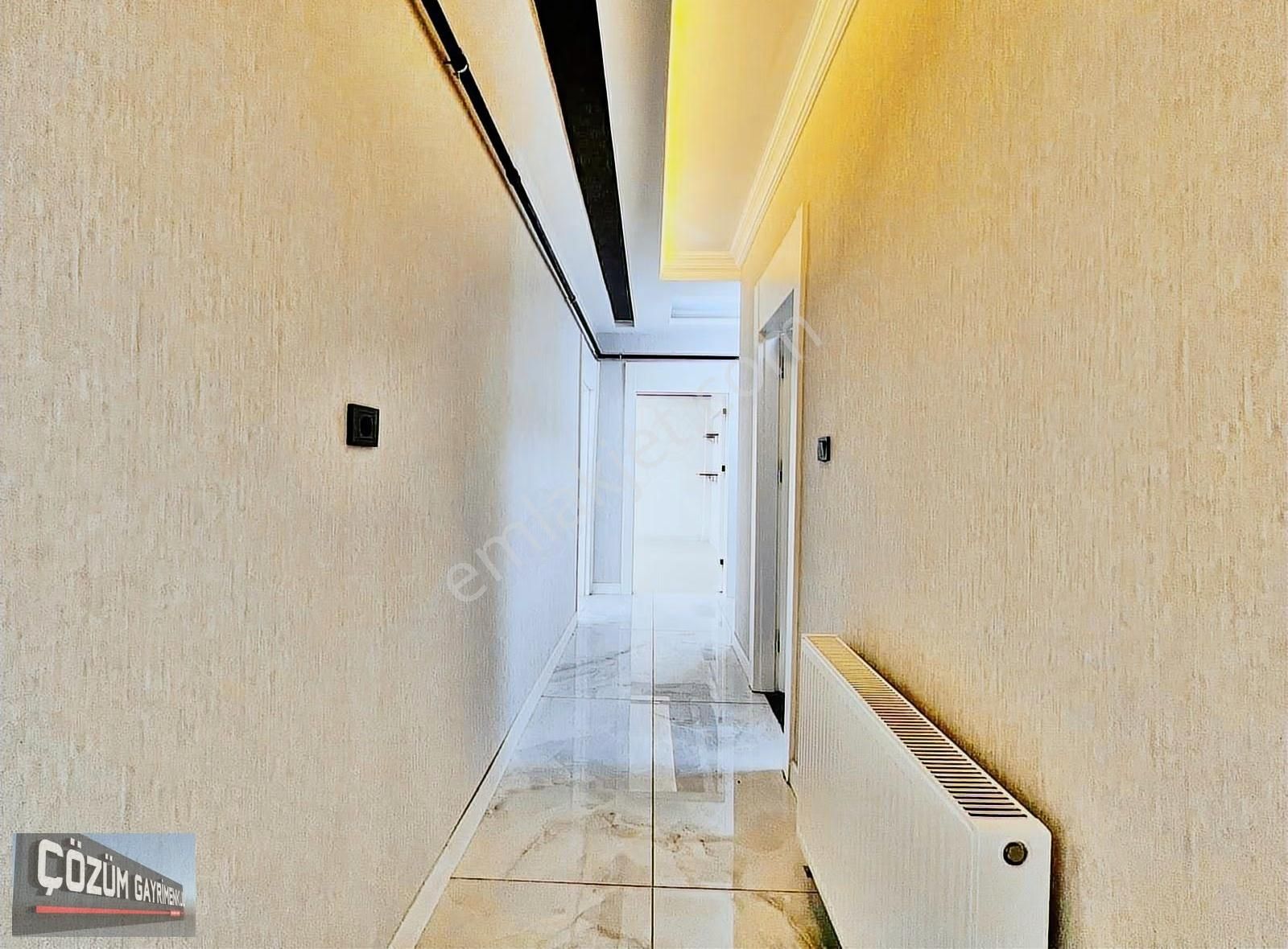 Fırsatlar Devam Ediyor Yeni Bina 3+1 Full Yapılı Ön Cephe Daire. - Görsel 3