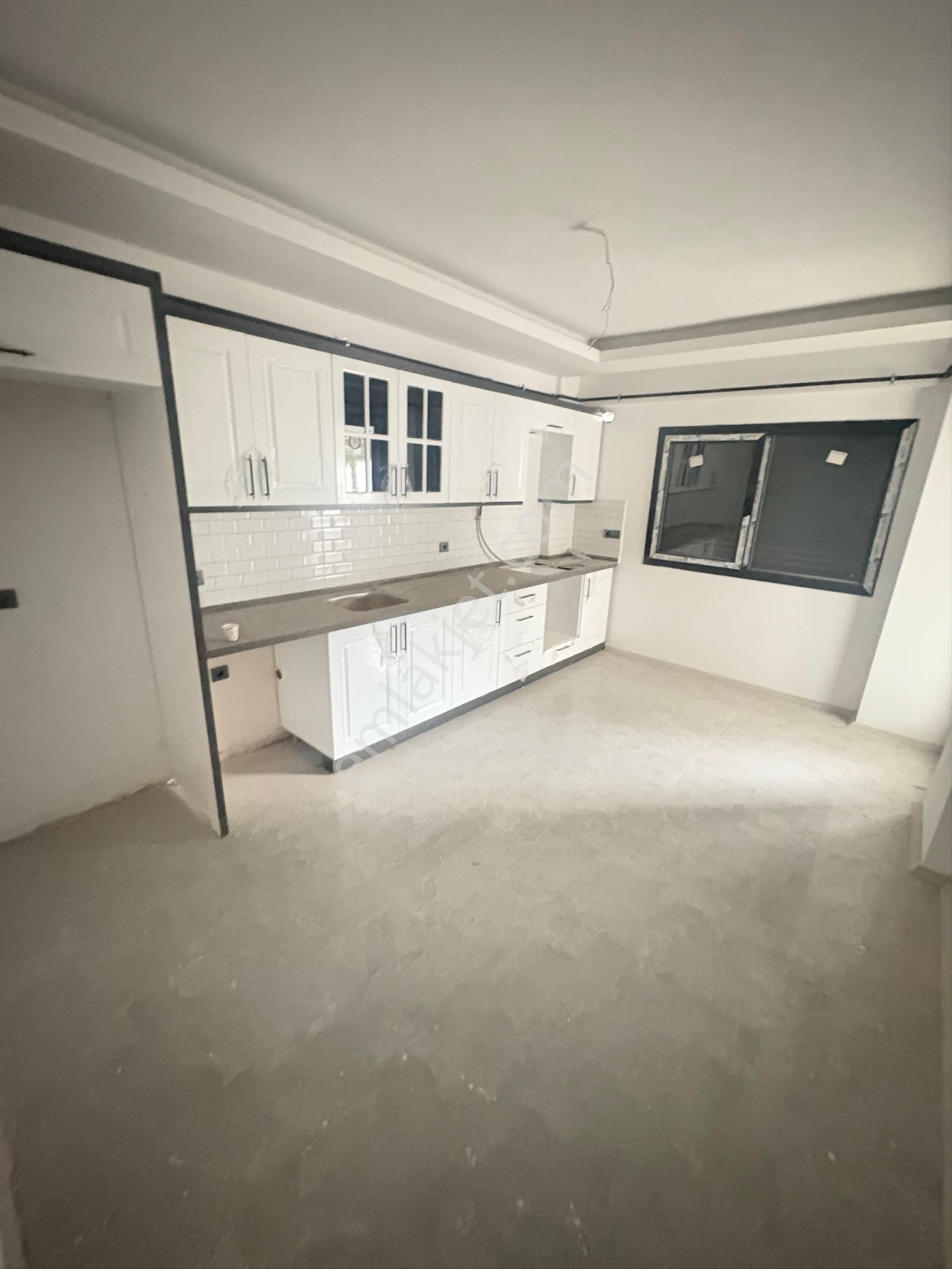 Havuz Cepheli Site İçerisinde Asansörlü Sıfır 3+1 Satılık Daire - Görsel 24