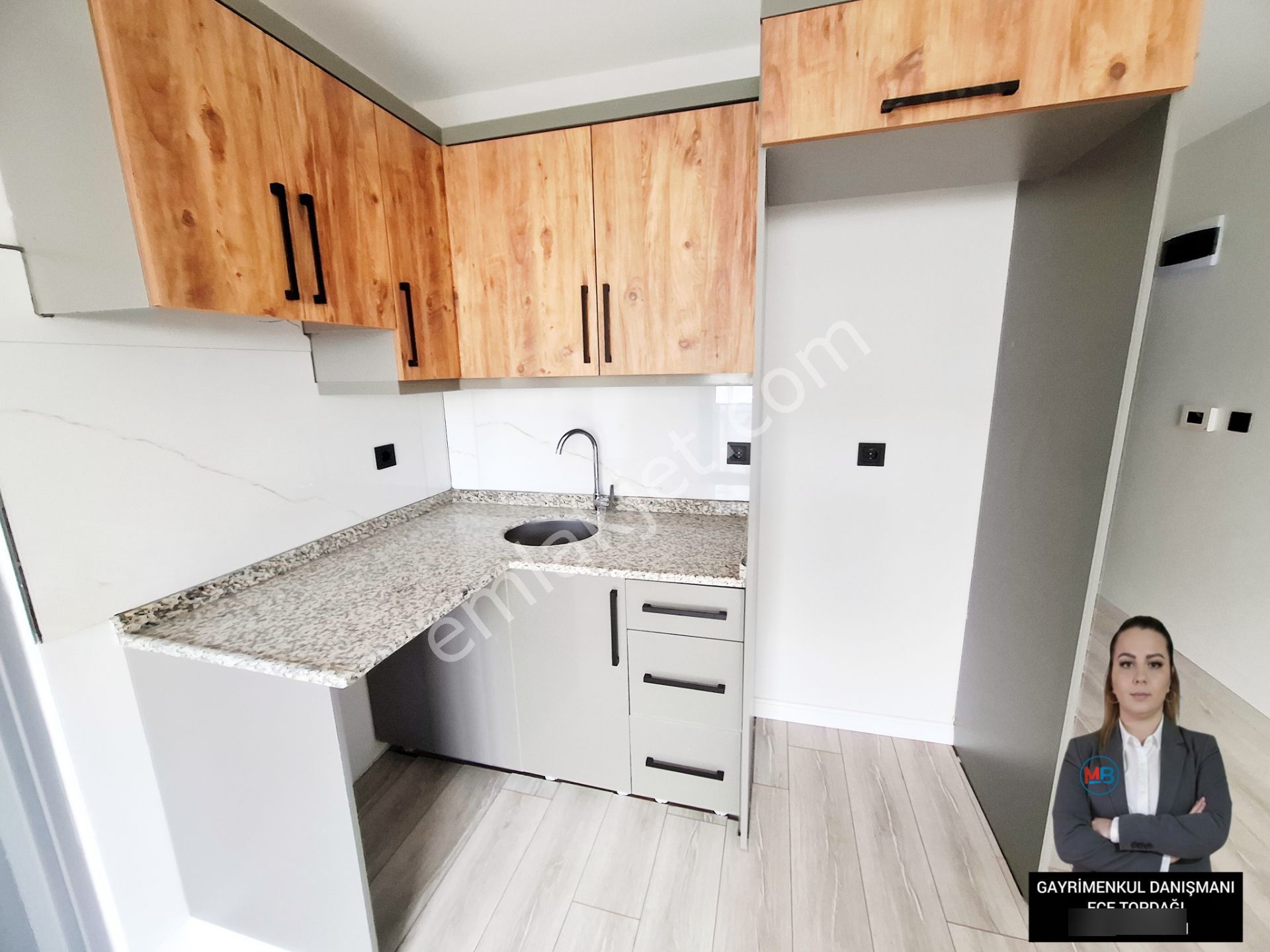 Didimde Satılık 1+1 Sıfır Daire Denize Yakın Konumda Ön Cephe Orta Kat ! - Görsel 2