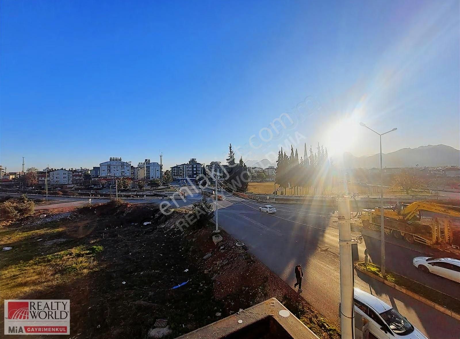 Döşemealtı Yeniköyde Cad Üzeri Belediye Arkası Kiralık 2+1 Daire - Görsel 28