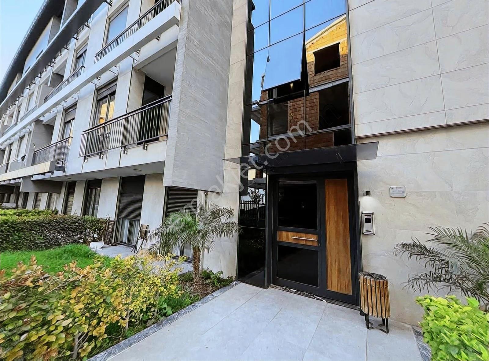 Hümeyra Avcı'dan Azur Park Resıdence'de Lüx Eşyalı Kiralık - Görsel 10