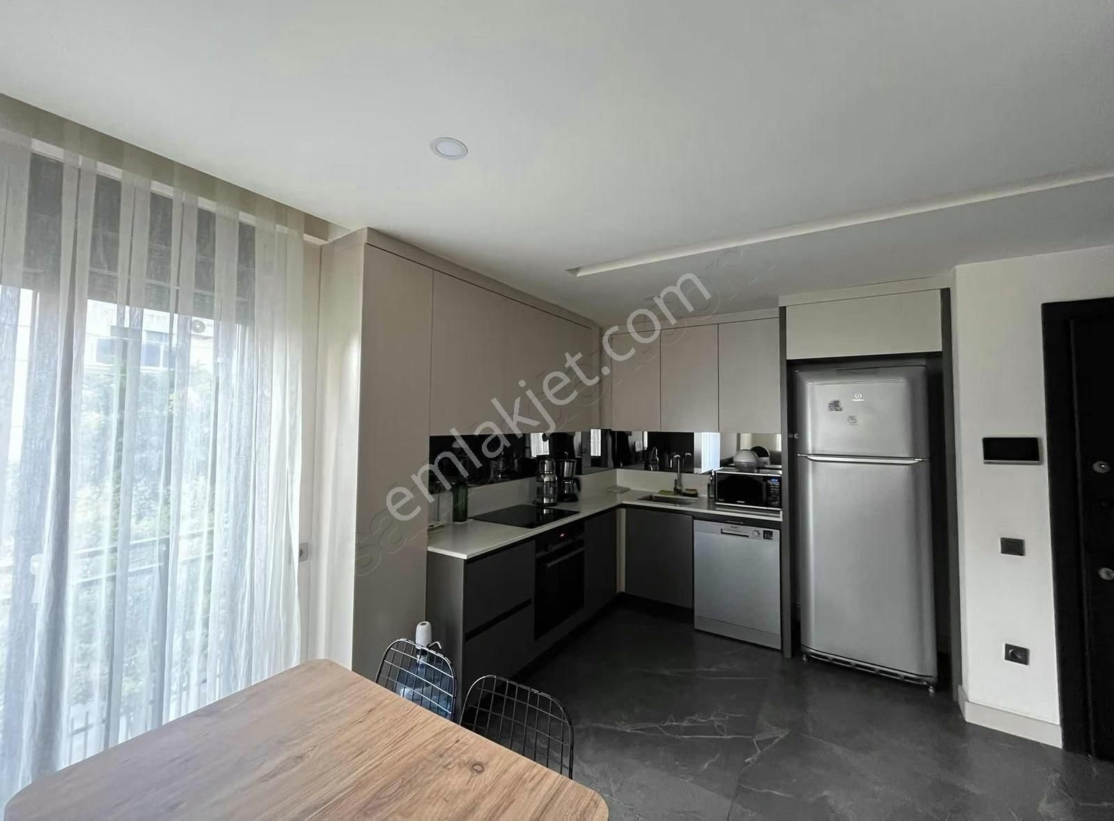 Hümeyra Avcı'dan Azur Park Resıdence'de Lüx Eşyalı Kiralık - Görsel 16