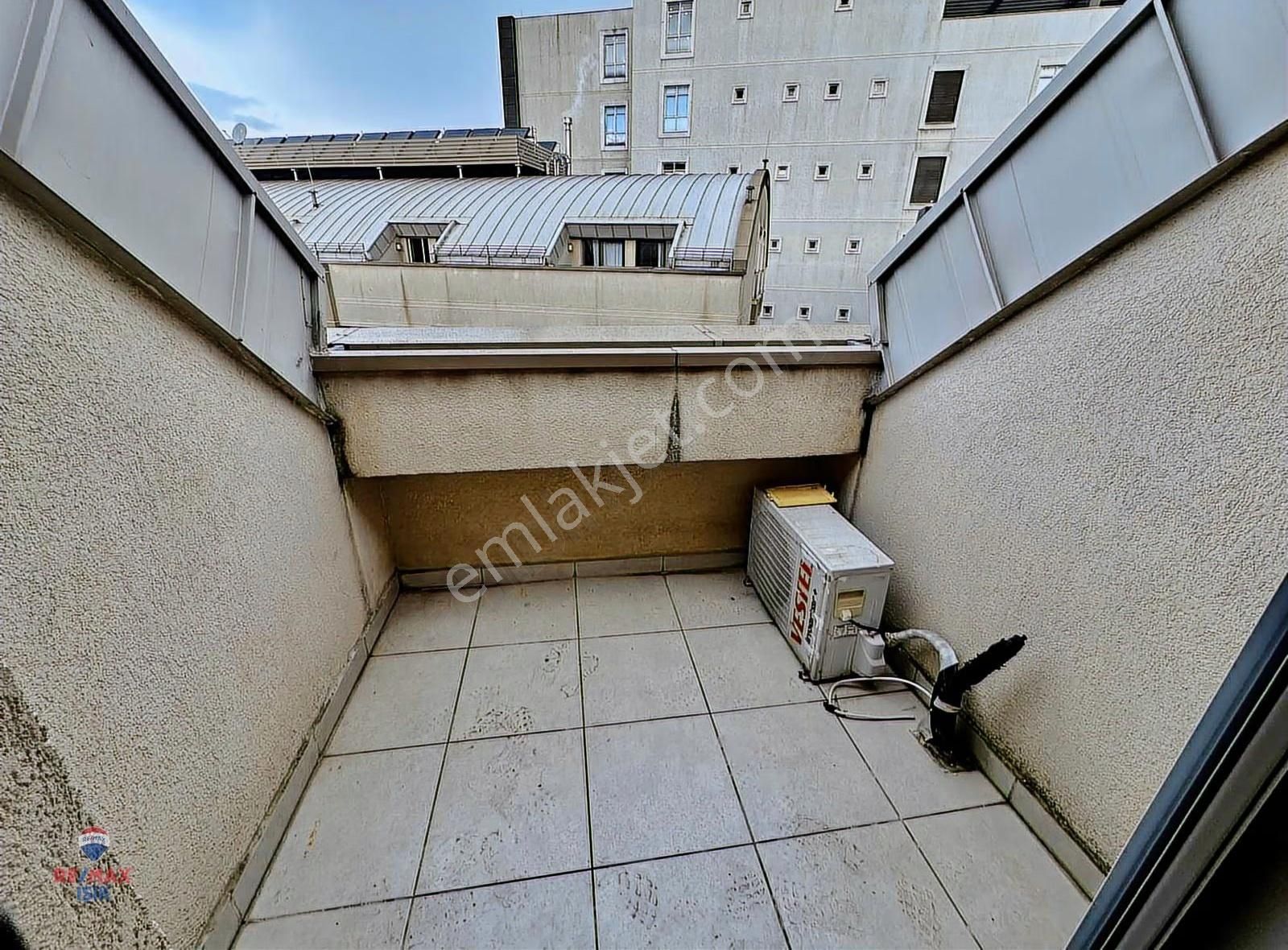 By Concept'te Kiralık Geniş 1+1 Daire Peysaj Manzaralı Dublex - Görsel 27