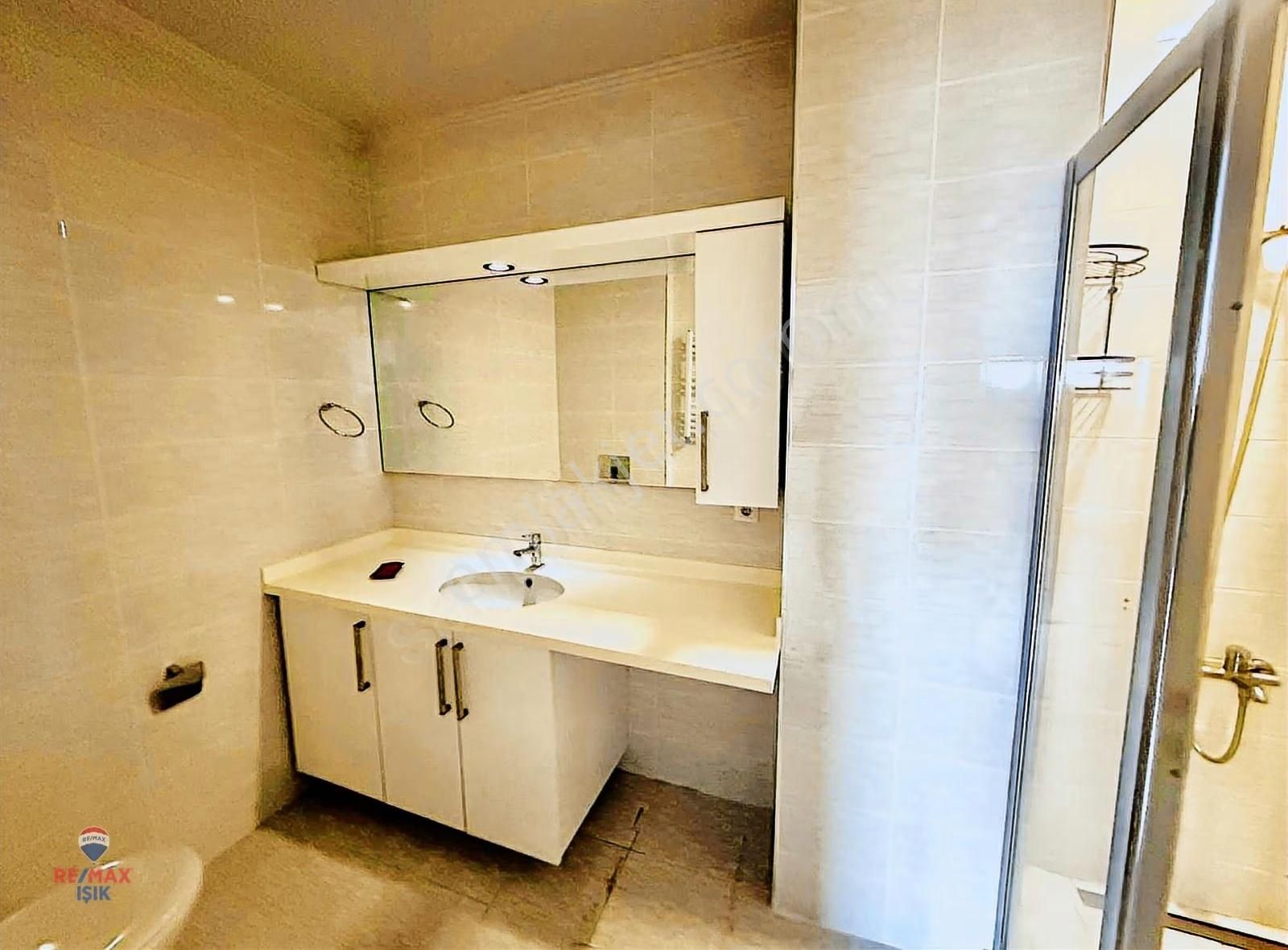 By Concept'te Kiralık Geniş 1+1 Daire Peysaj Manzaralı Dublex - Görsel 22