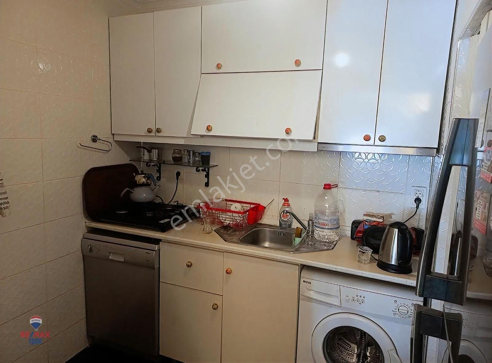 Kordonboyu Mah.deniz Manzaralı 3+1 Geniş Büro Ofis - Görsel 12