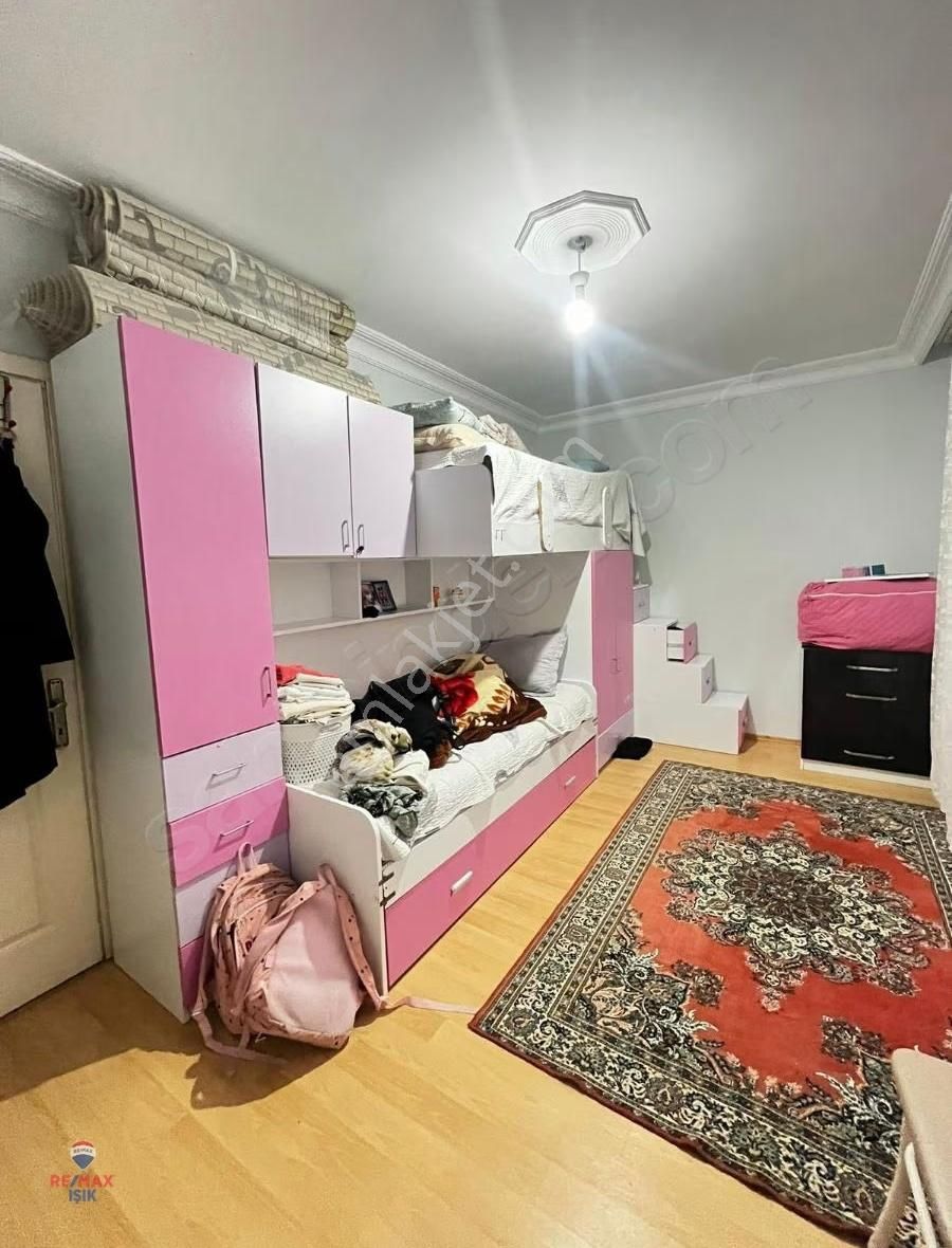 Safa Mahallesi'nde Çok Geniş 2+1 Daireniz Hazır - Görsel 18