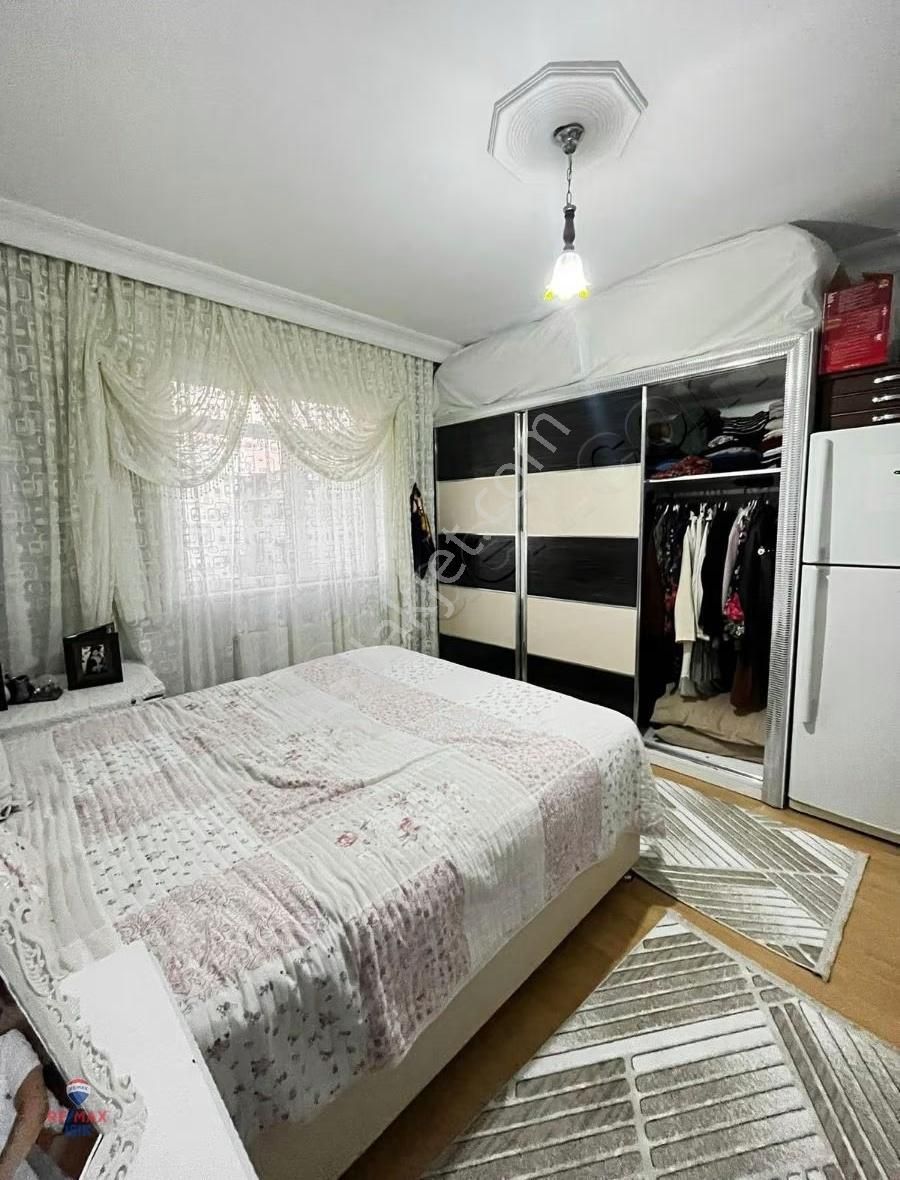 Safa Mahallesi'nde Çok Geniş 2+1 Daireniz Hazır - Görsel 5