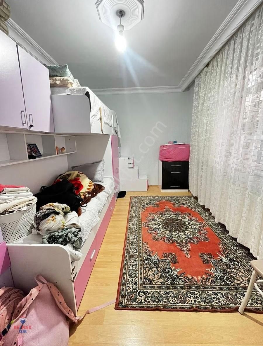 Safa Mahallesi'nde Çok Geniş 2+1 Daireniz Hazır - Görsel 8