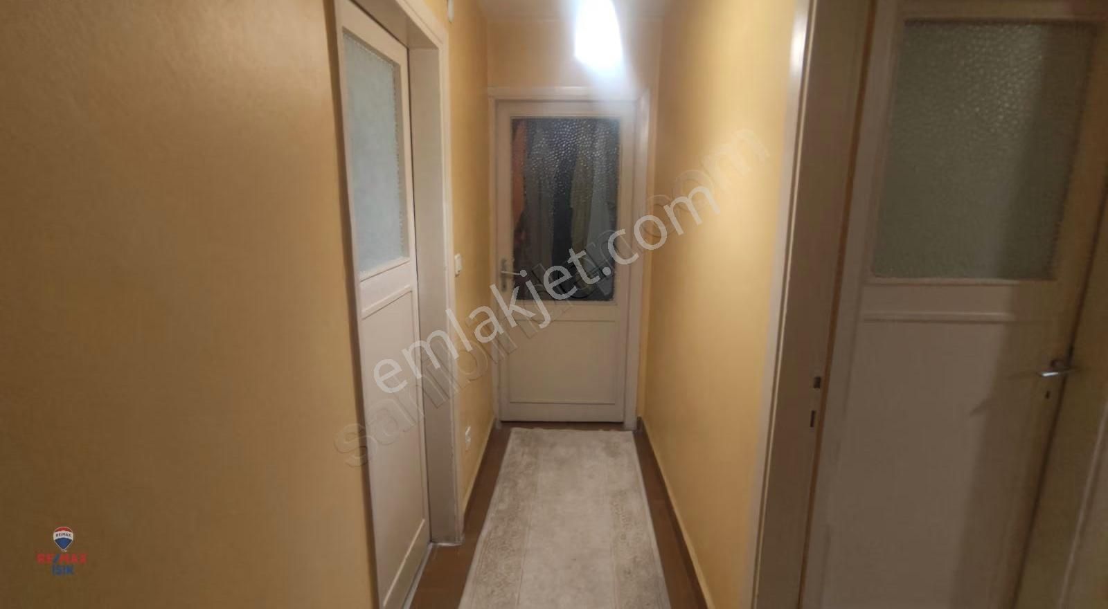 Site Mahallesi'nde Çok Geniş 3+1 Daire - Görsel 28