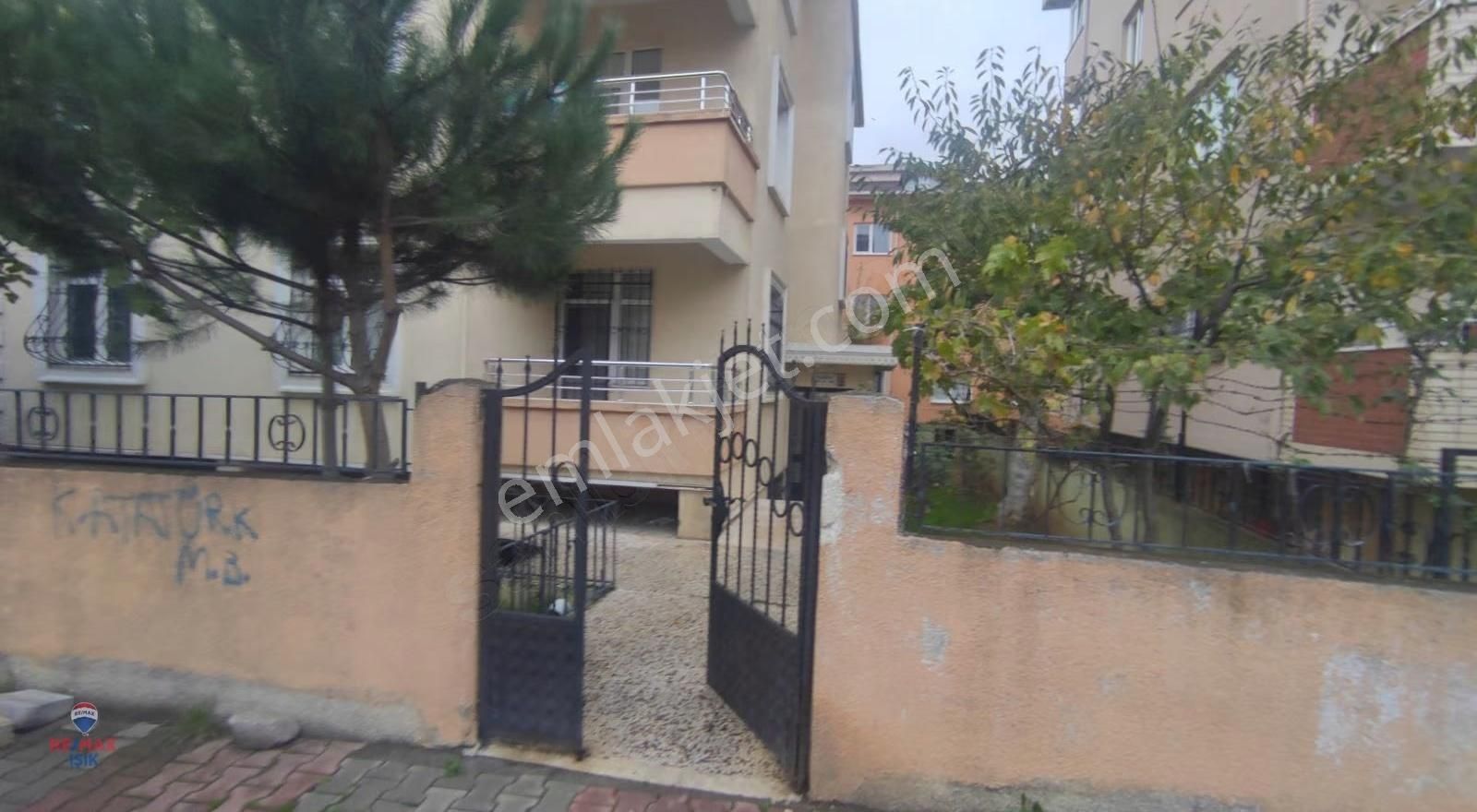 Site Mahallesi'nde Çok Geniş 3+1 Daire - Görsel 27