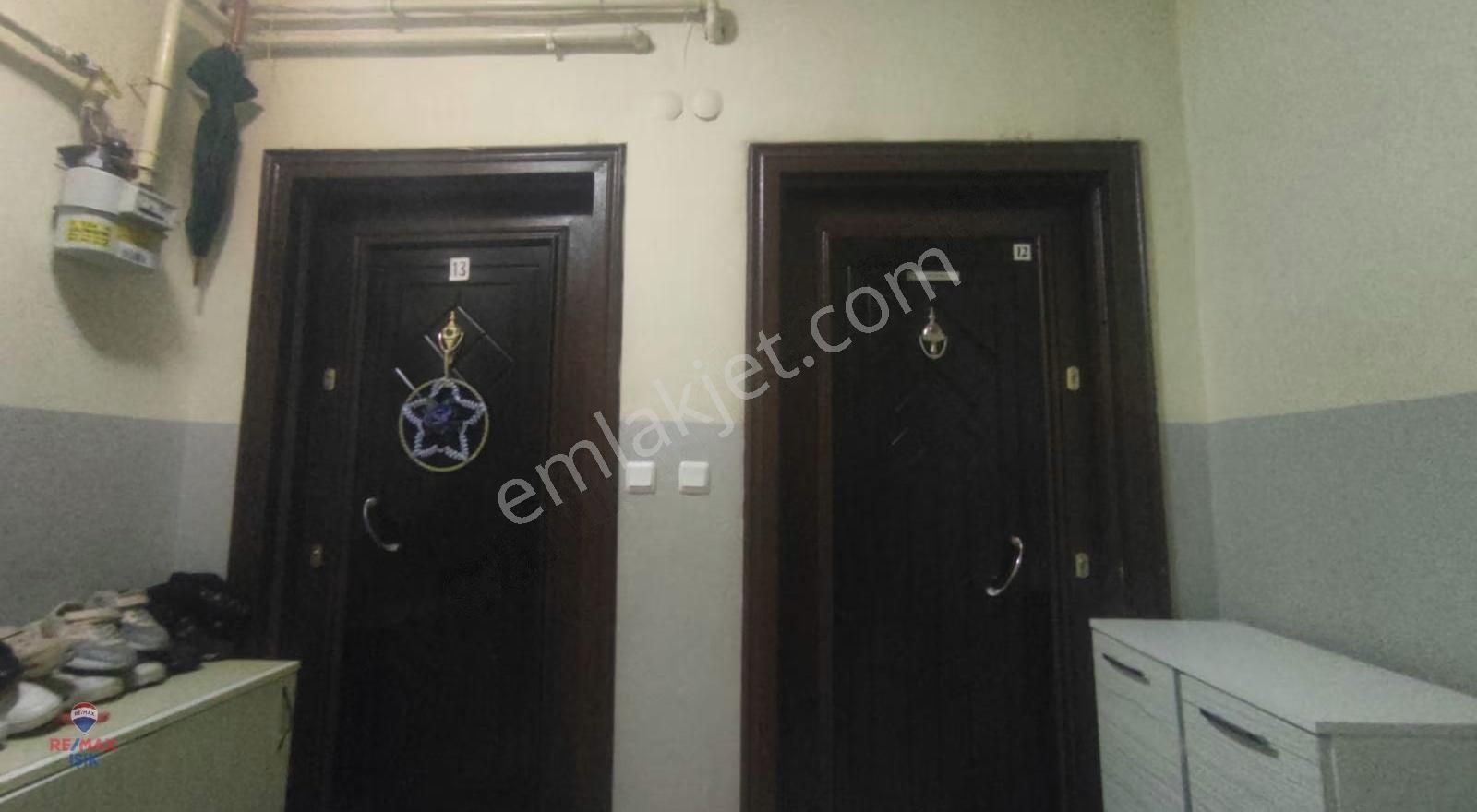 Safa Mahallesi'nde Çok Geniş 2+1 Sizi Bekliyor - Görsel 9