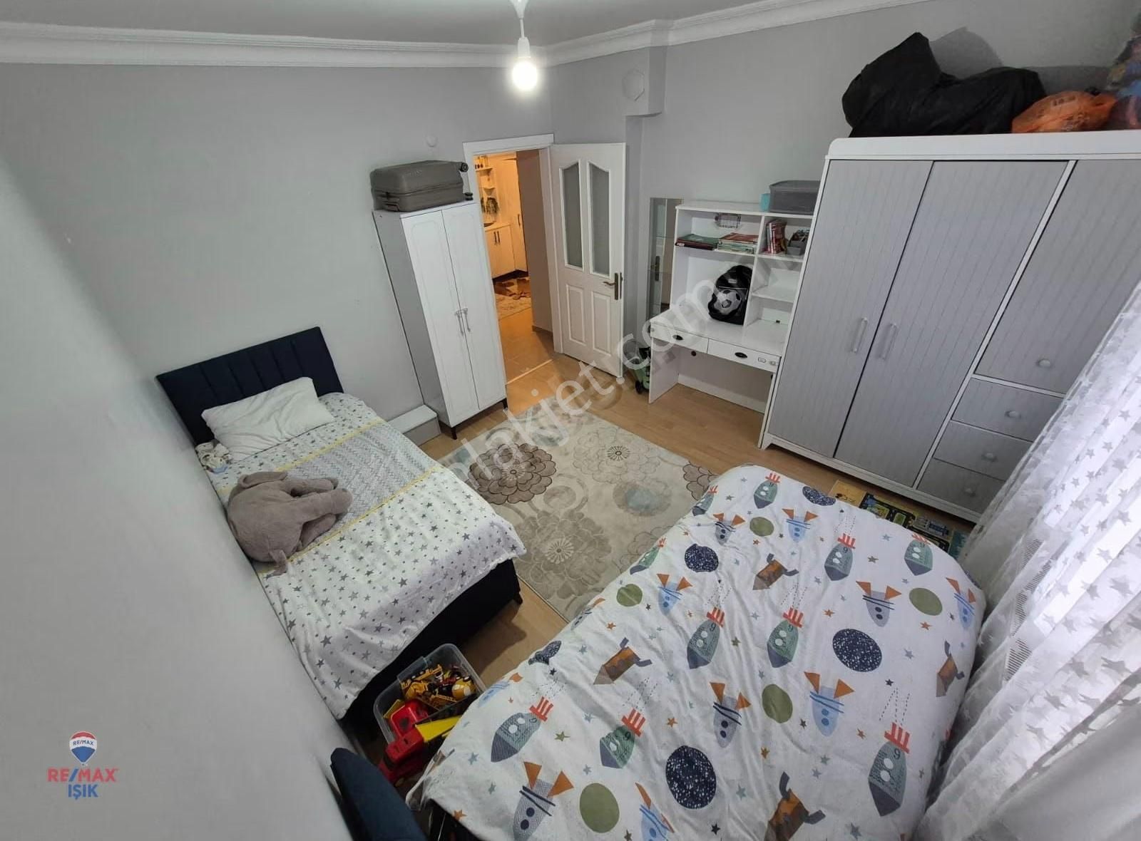 Safa Mahallesi'nde Çok Geniş 2+1 Sizi Bekliyor - Görsel 2