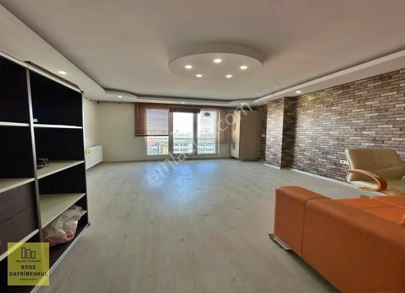 Beylikdüzü Metrobüse Yakın Konum Ferah Kullanımlı Kiralık Daire - Görsel 9