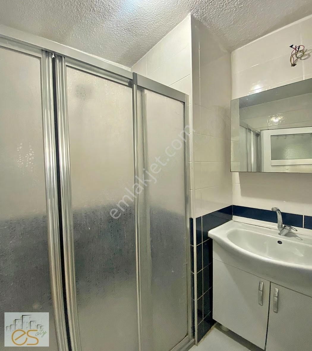 Esenyurt Çınar Mahallesinde 2+1 Balkonlu Ara Kat Daire - Görsel 24