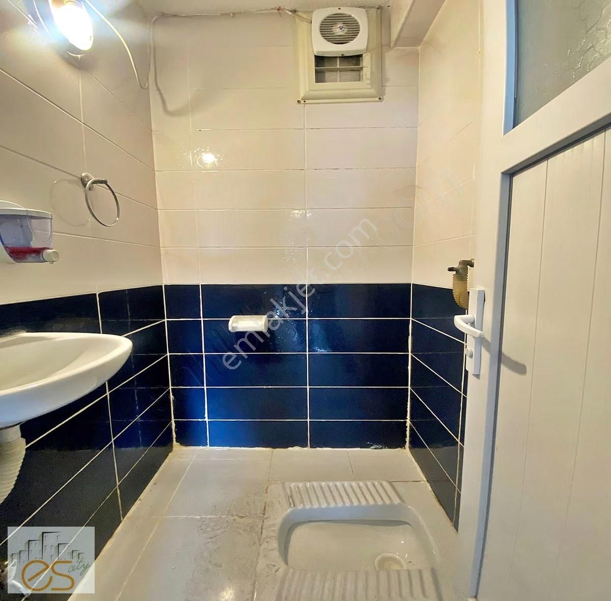 Esenyurt Çınar Mahallesinde 2+1 Balkonlu Ara Kat Daire - Görsel 28