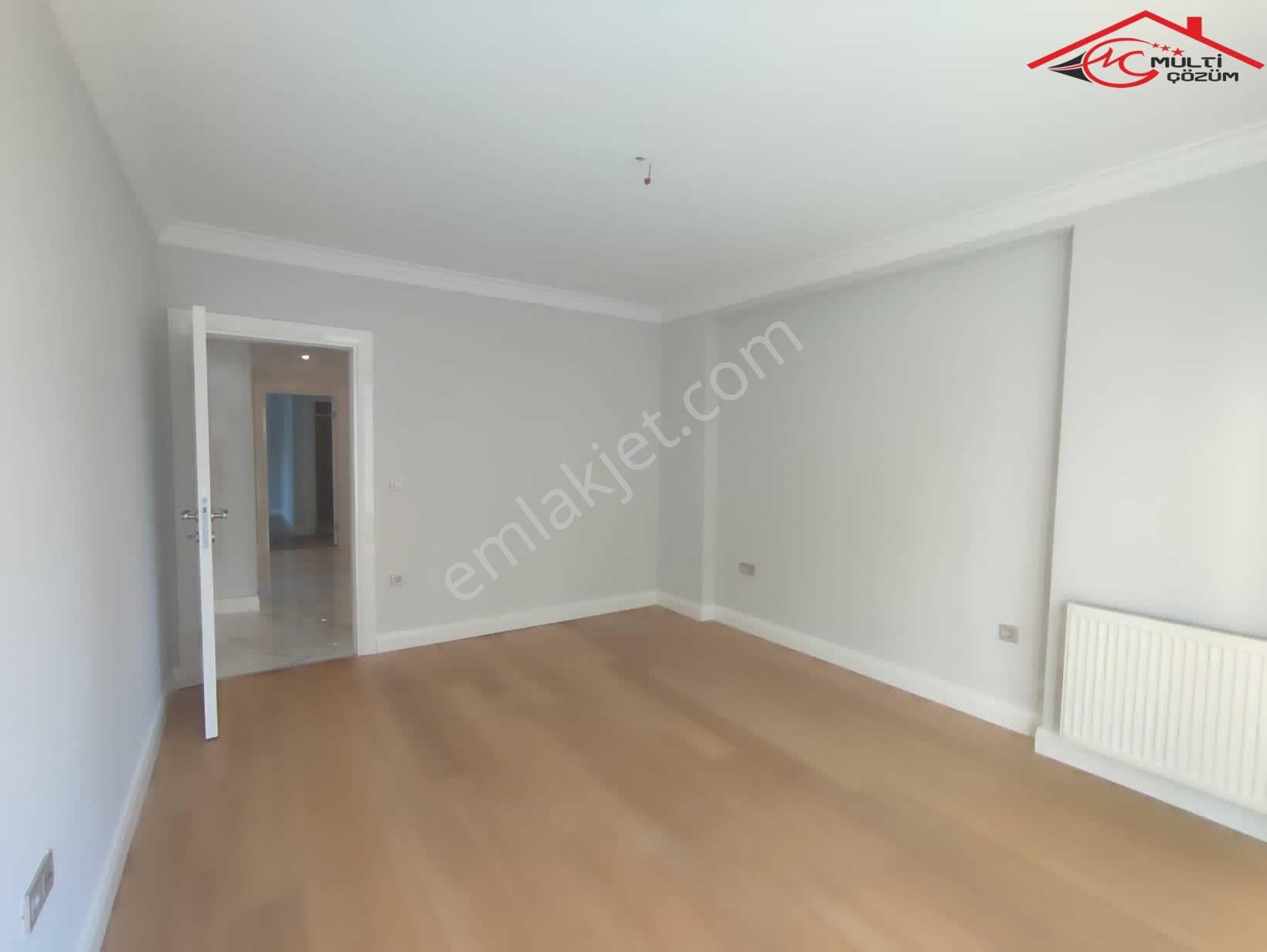 Bahçelievlerde Satılık 3+1 Daire İskanlı Otoparklı Çift Banyolu Çift Asansörlü Yangın Merdivenli - Görsel 12