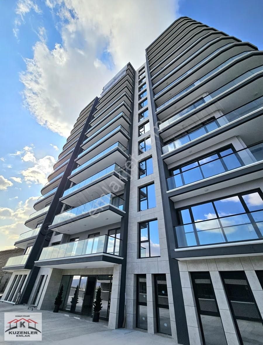 Pineta Konutları_k.otopark 7/24 Güvenlik Yüksek Kredili Lüks 4+1 - Görsel 30